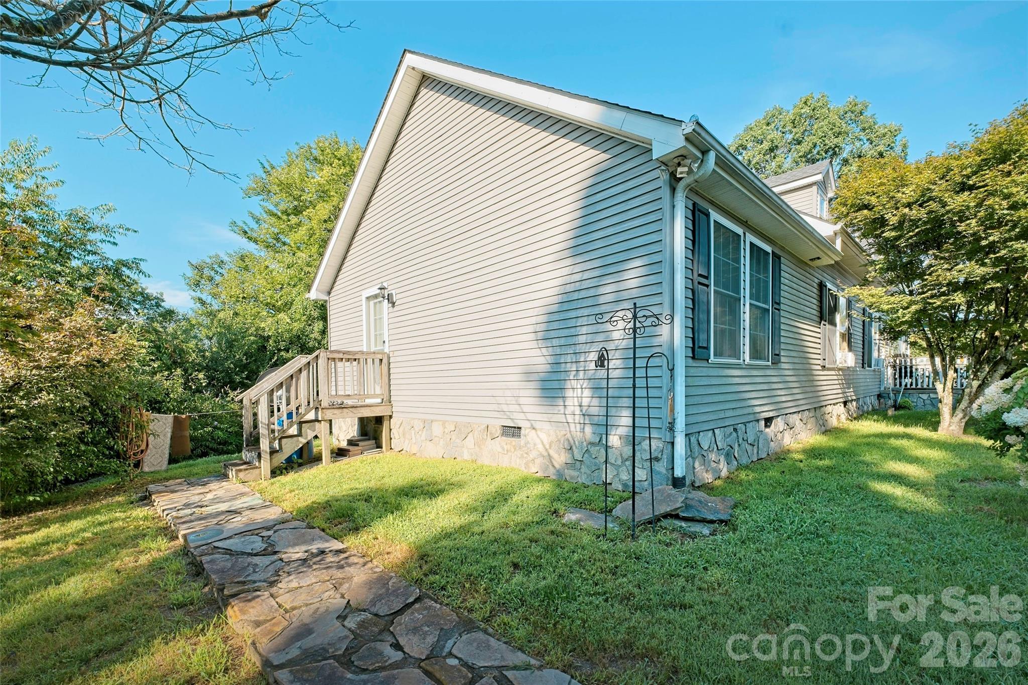 main property photo 42