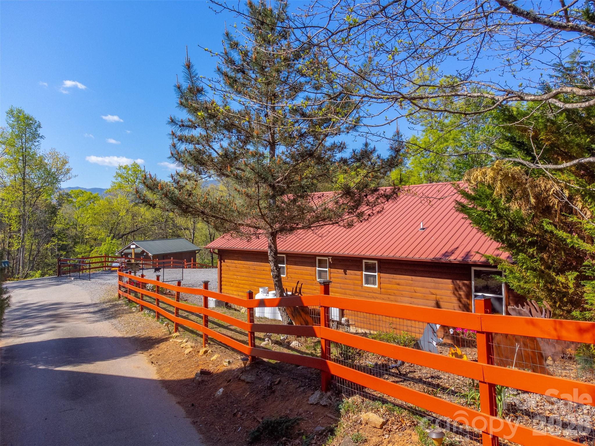 main property photo 35