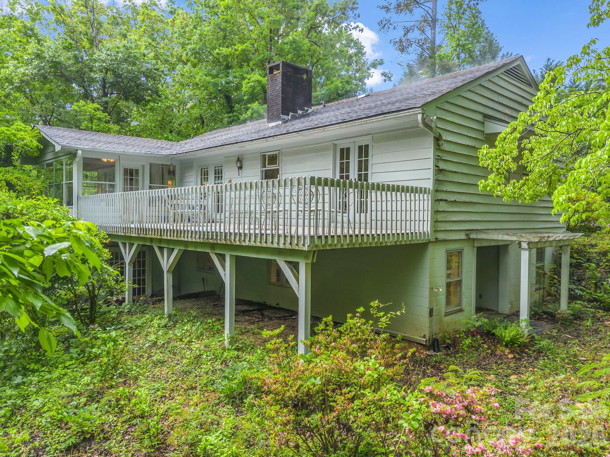 main property photo 43