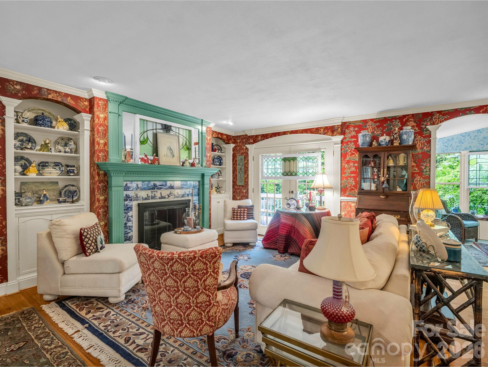 main property photo 5