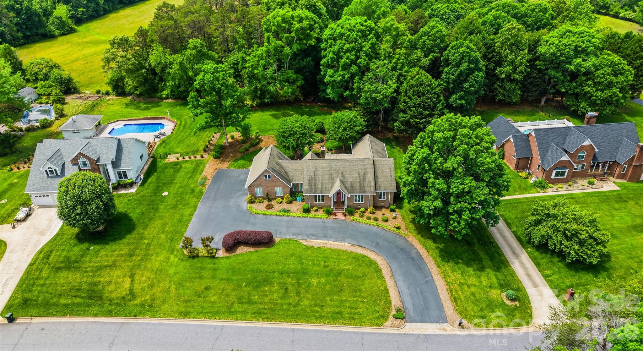 main property photo 42