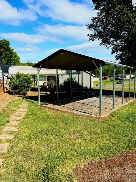 main property photo 4
