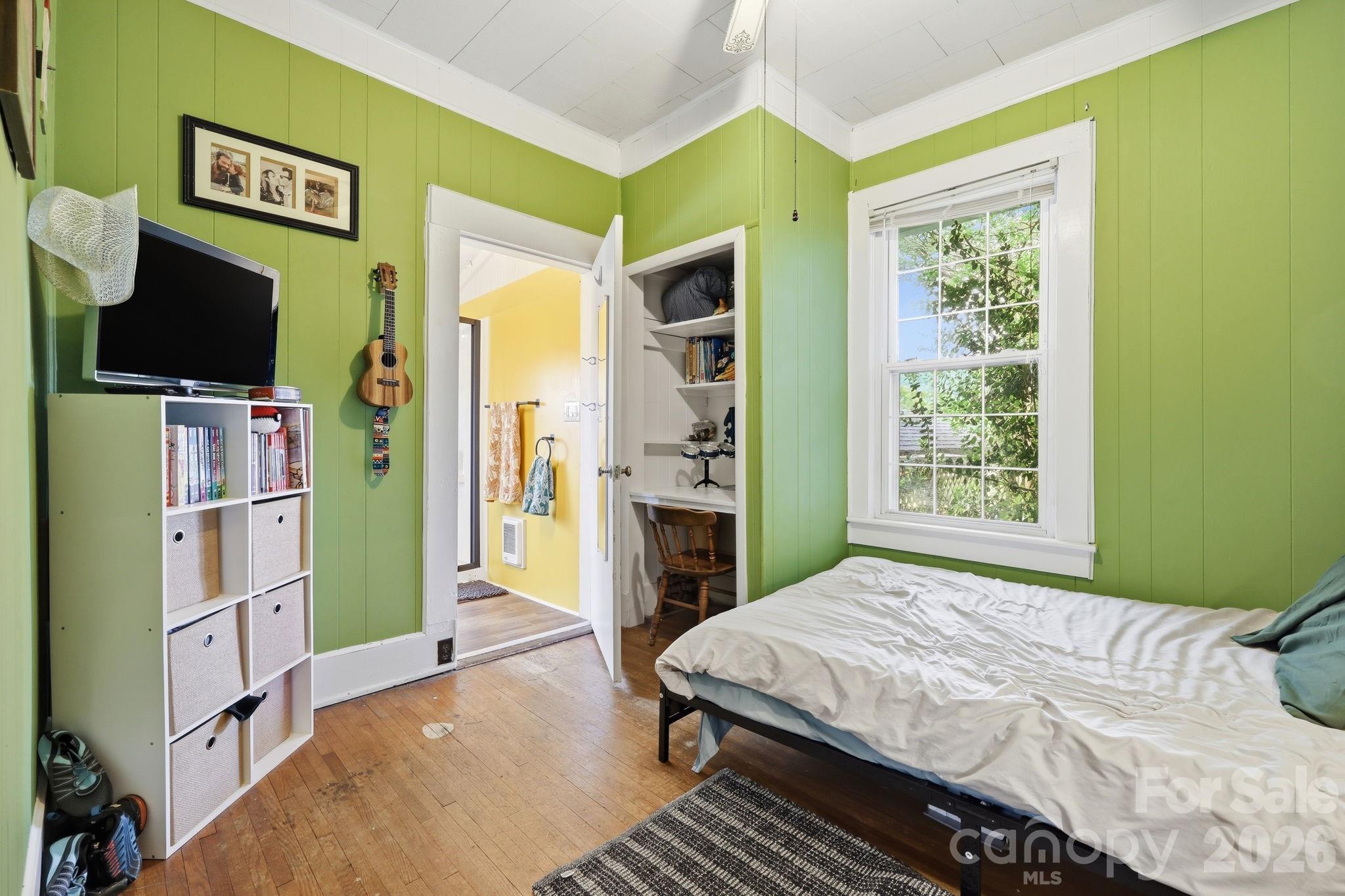 main property photo 15