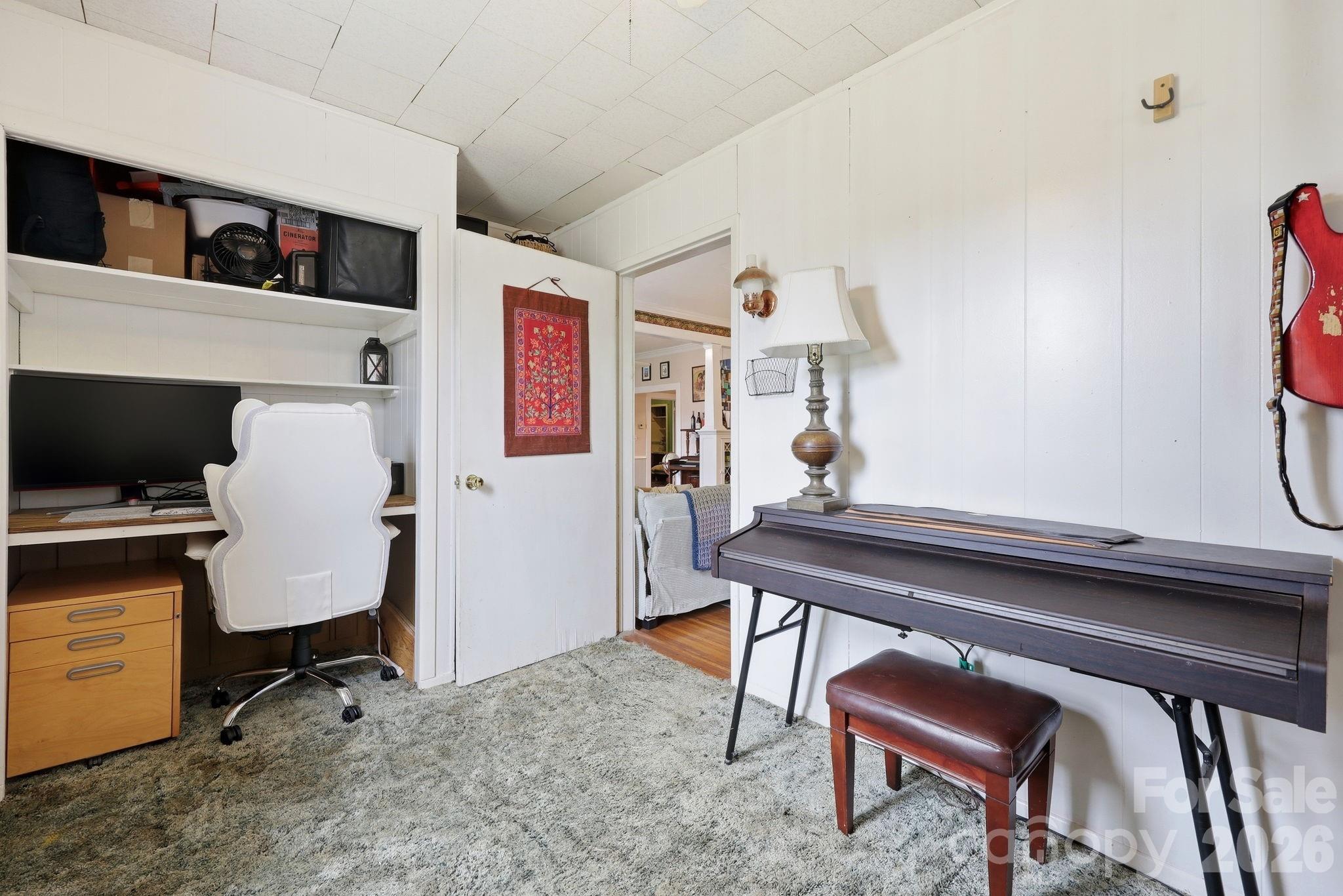 main property photo 27