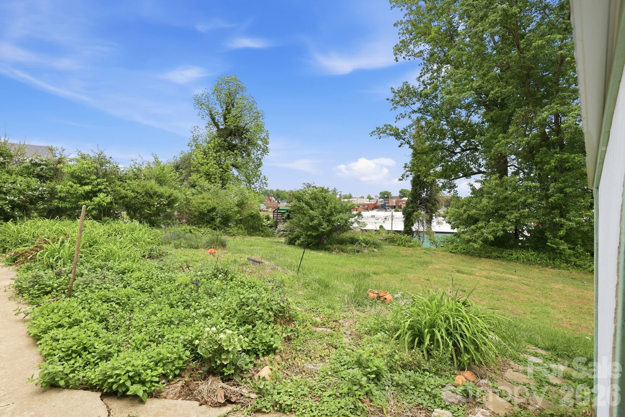 main property photo 39
