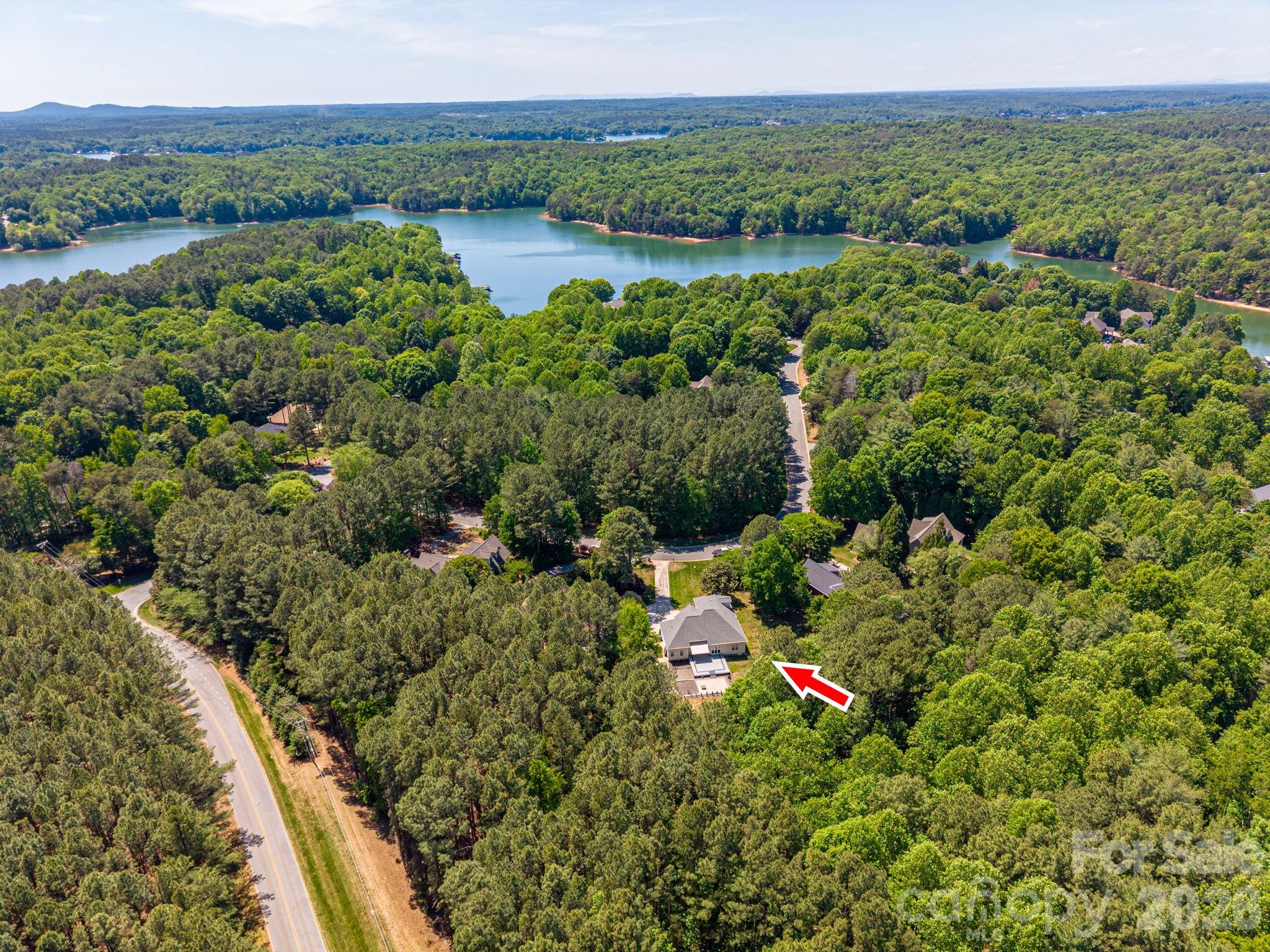 main property photo 5