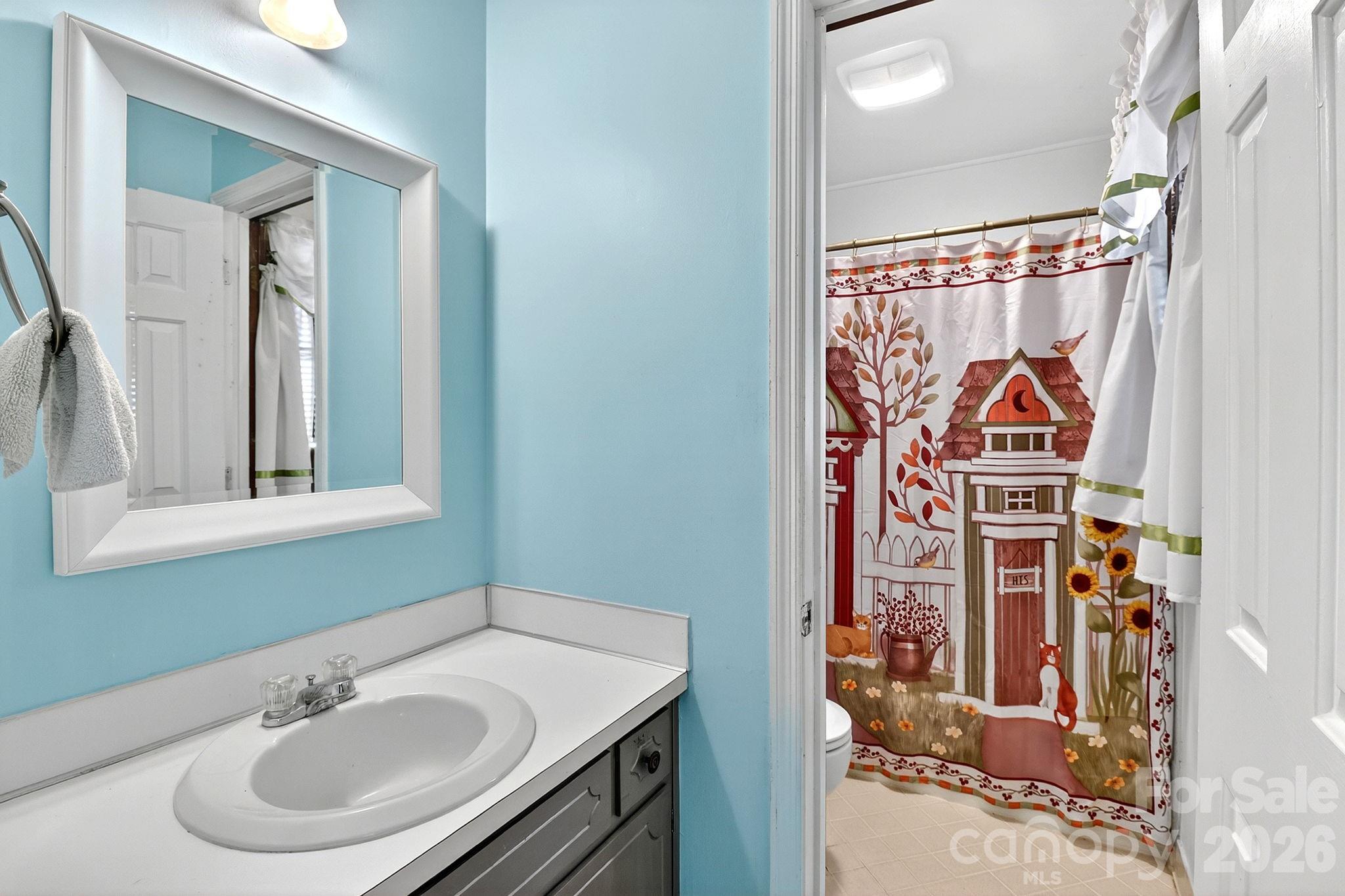 main property photo 23