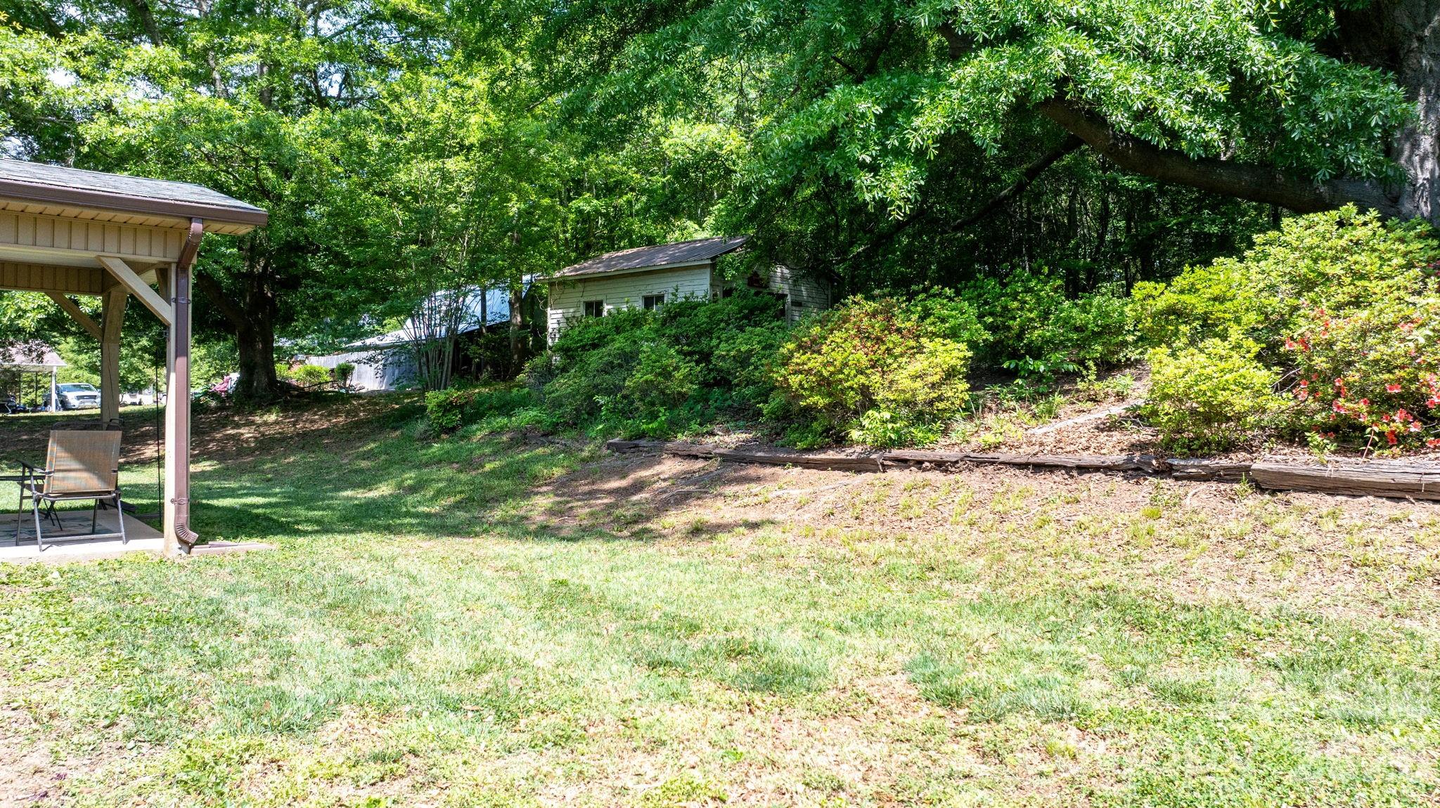 main property photo 27