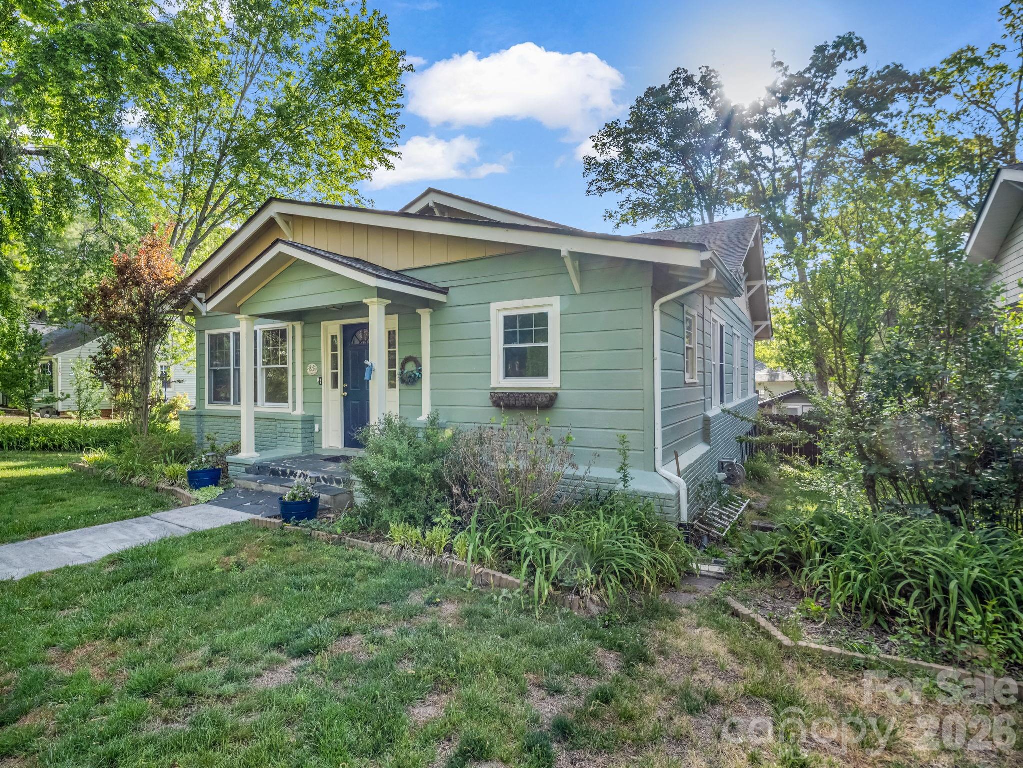 main property photo 4