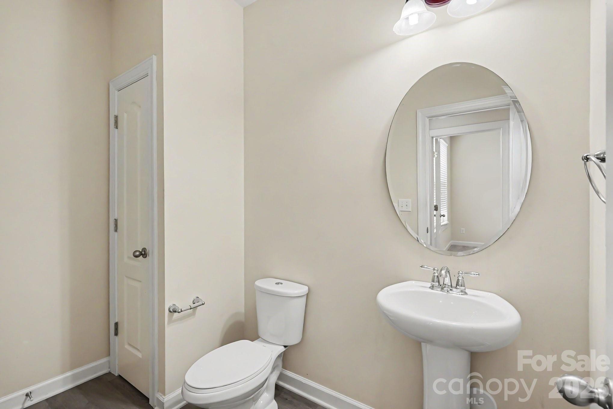 main property photo 25
