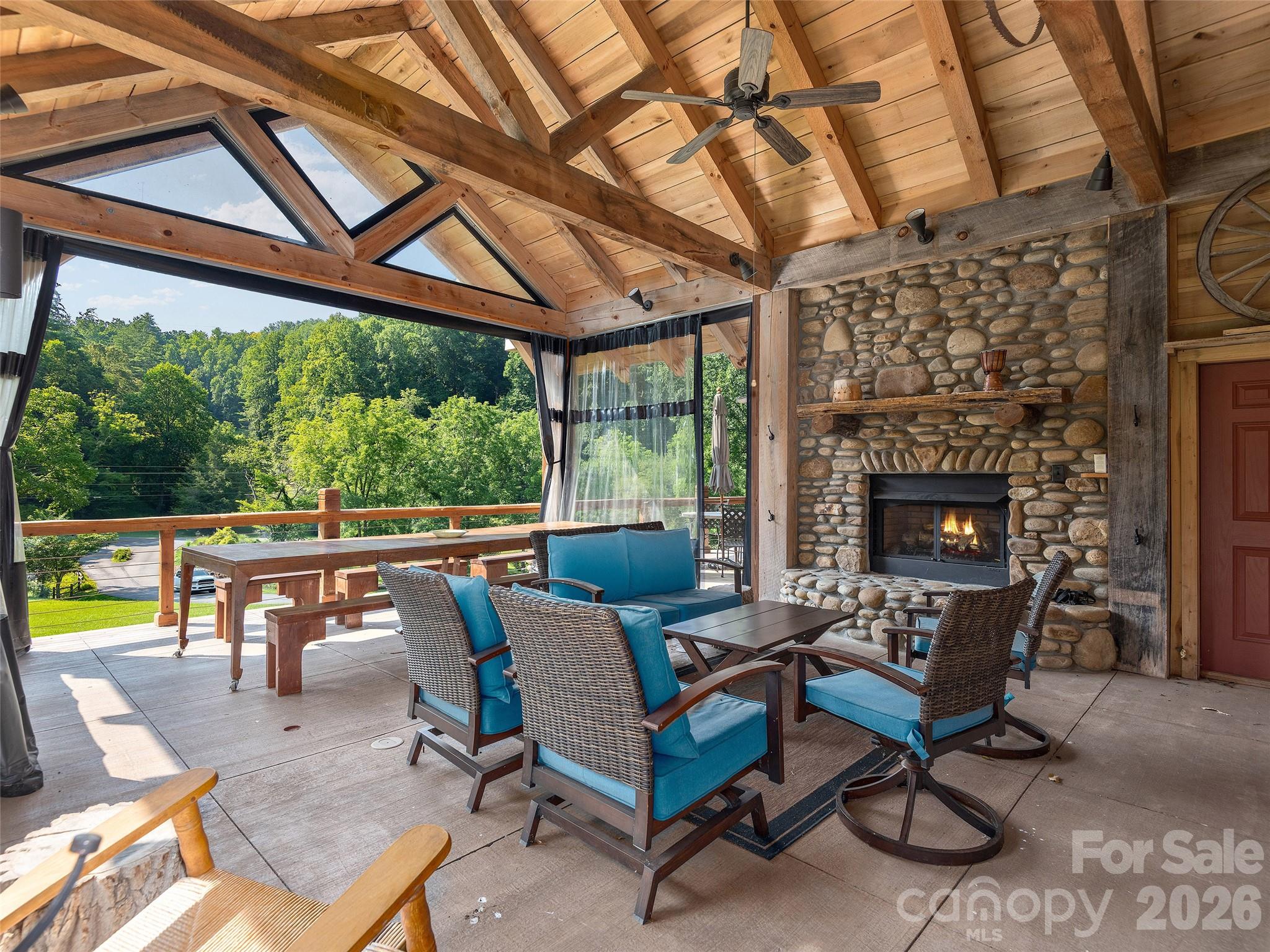 main property photo 34