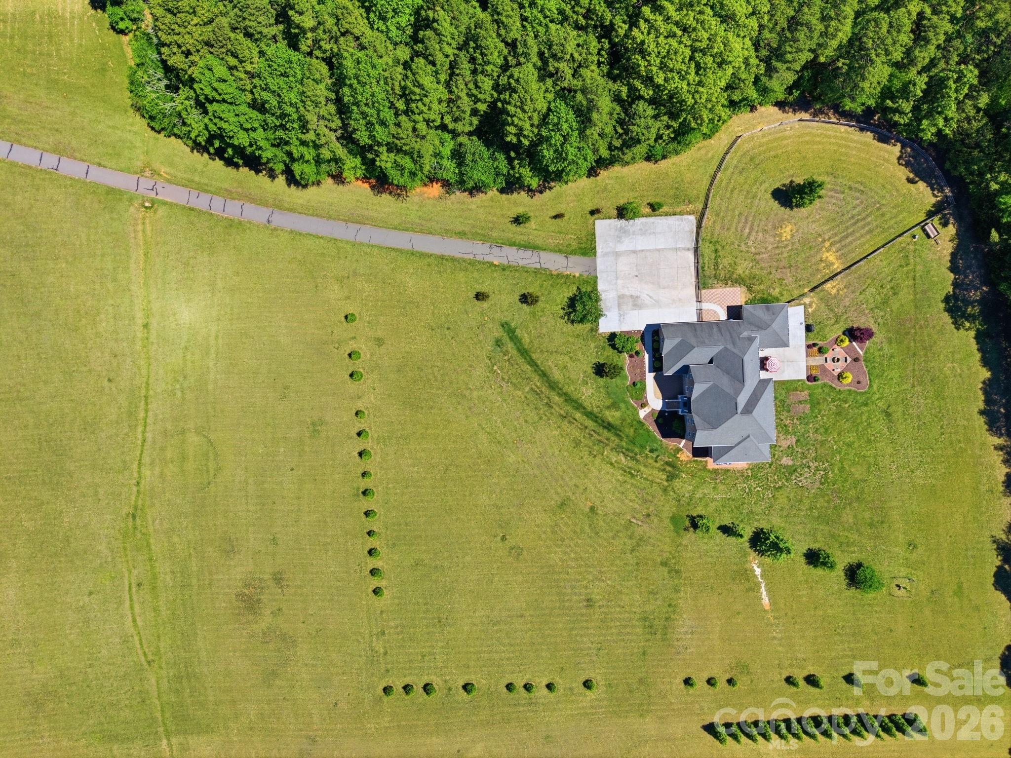 main property photo 44