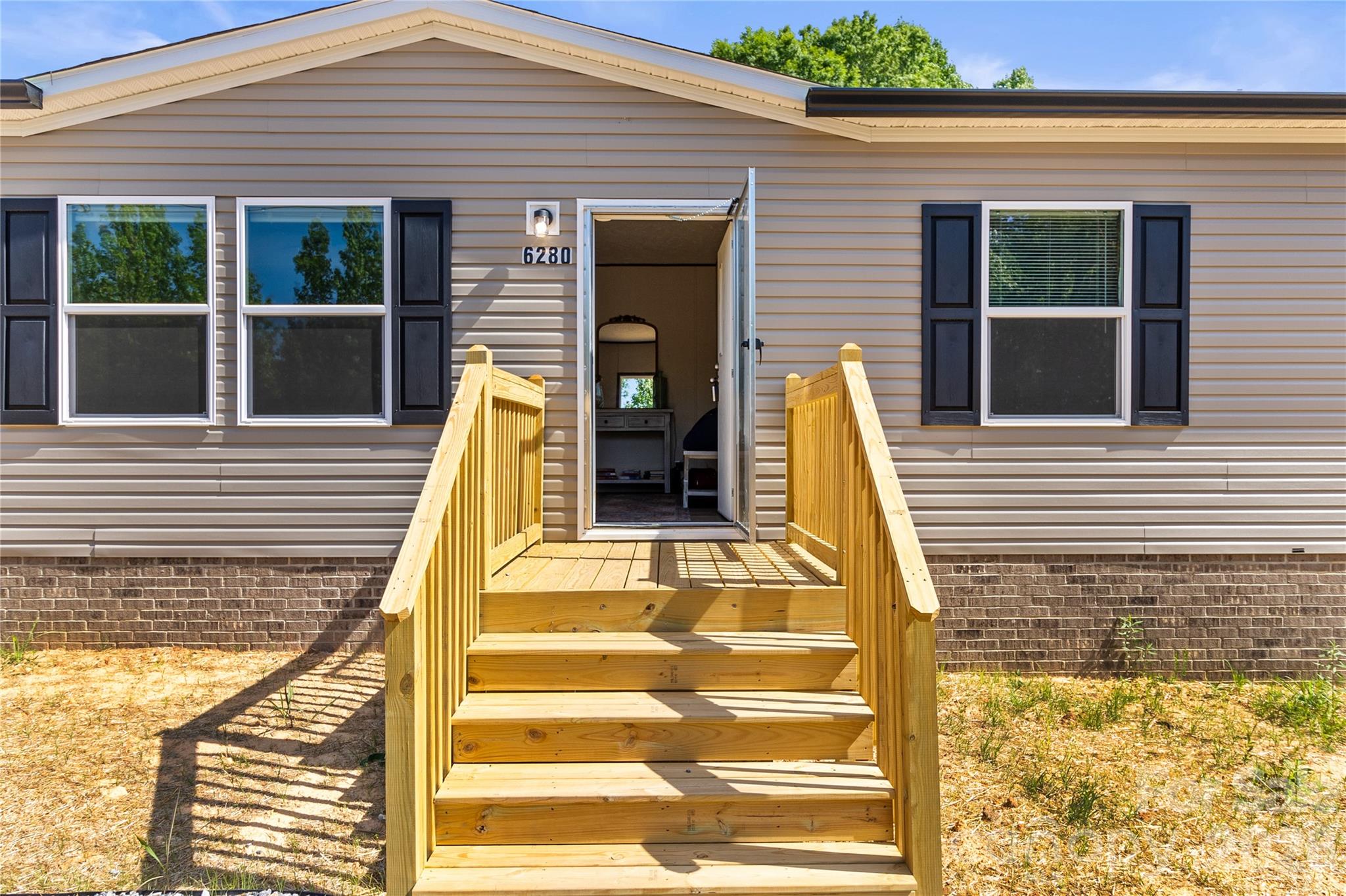 main property photo 43