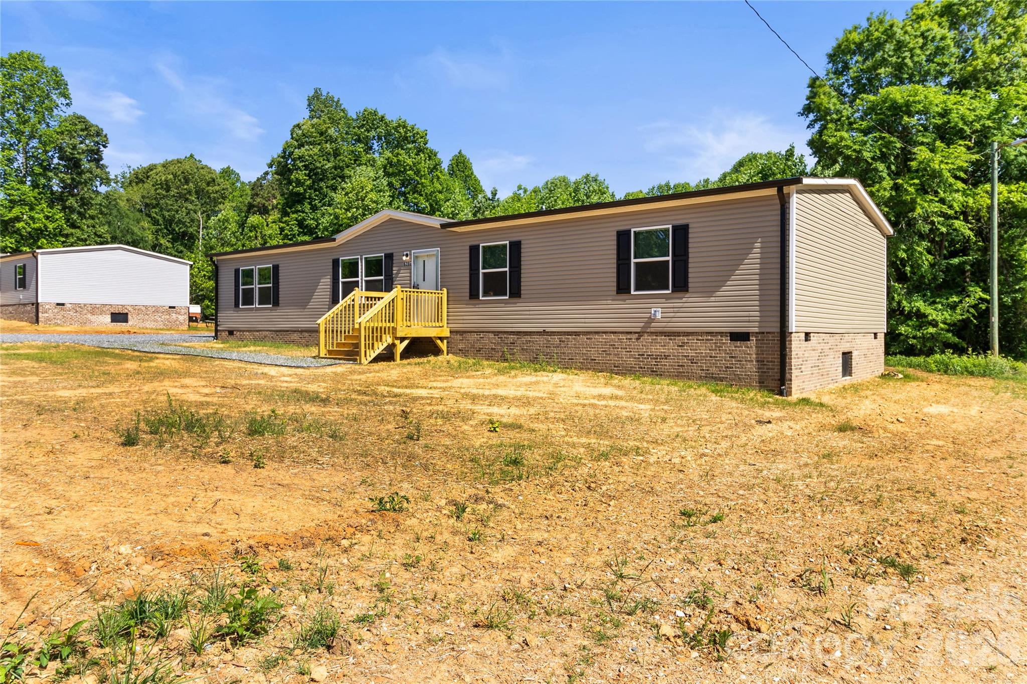 main property photo 44