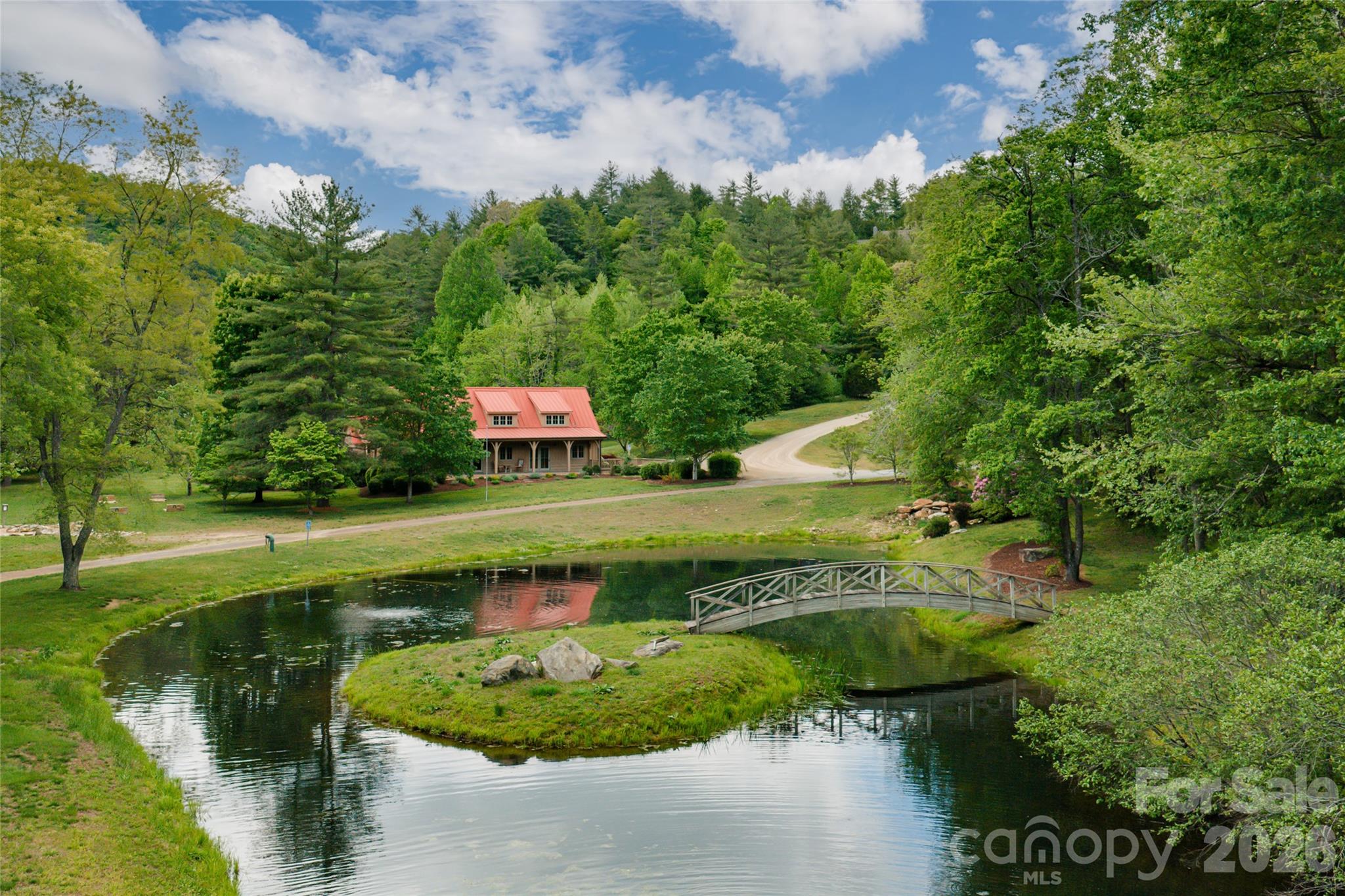main property photo 41