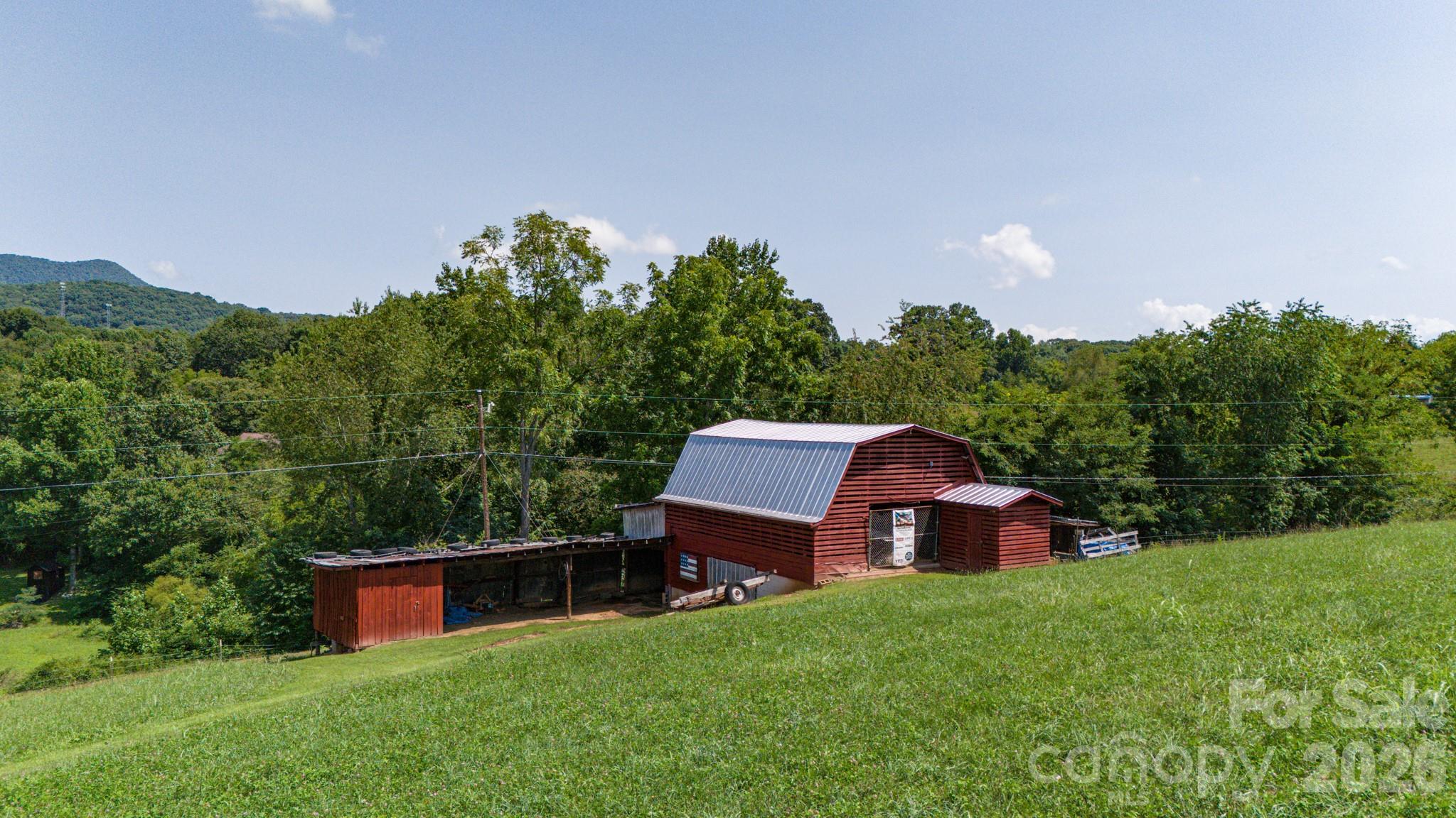 main property photo 20