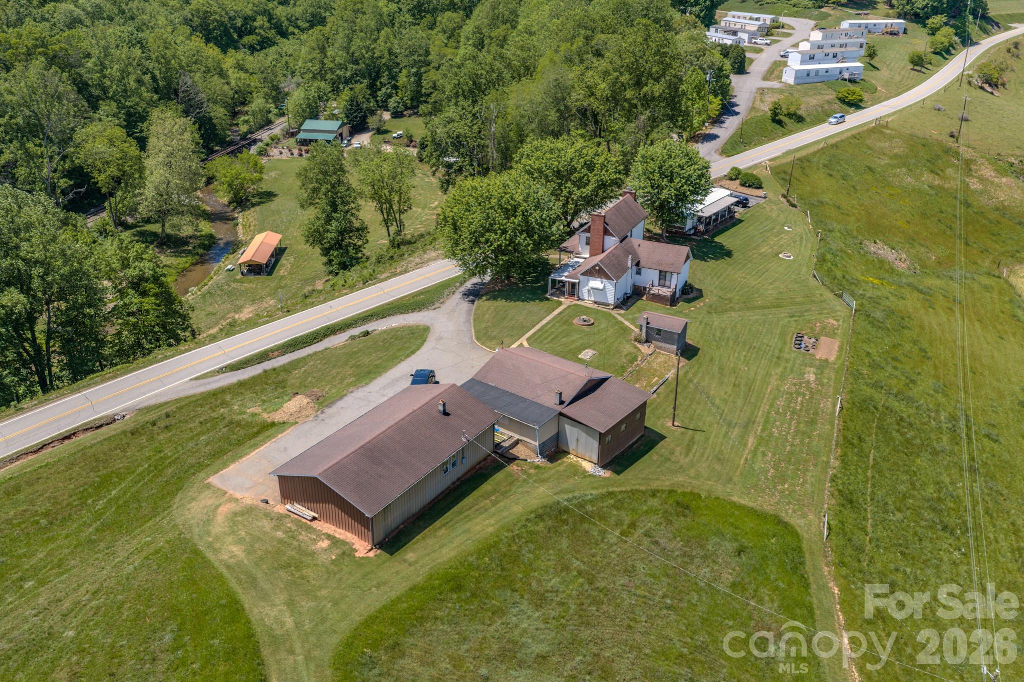 main property photo 27