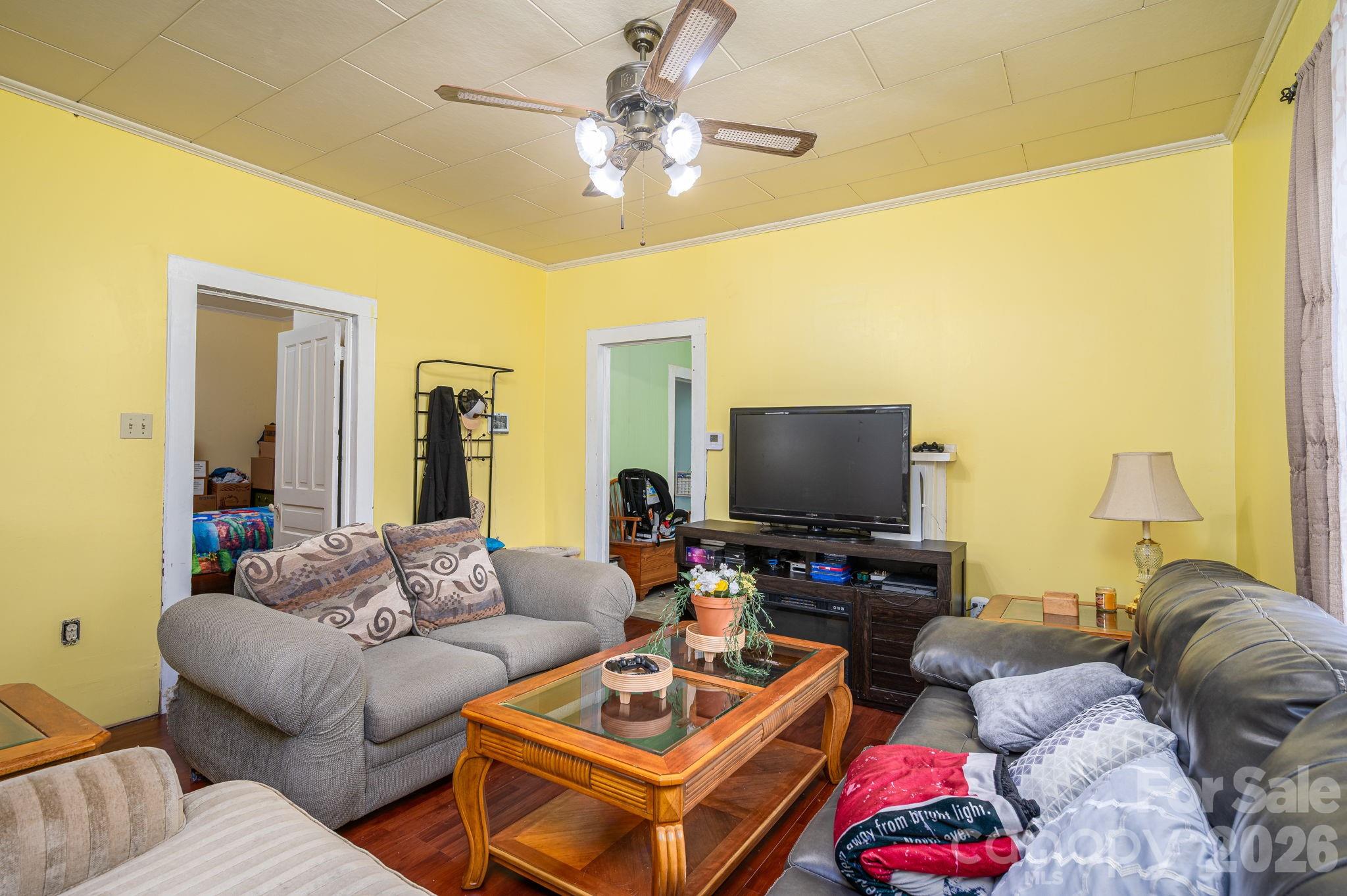 main property photo 14