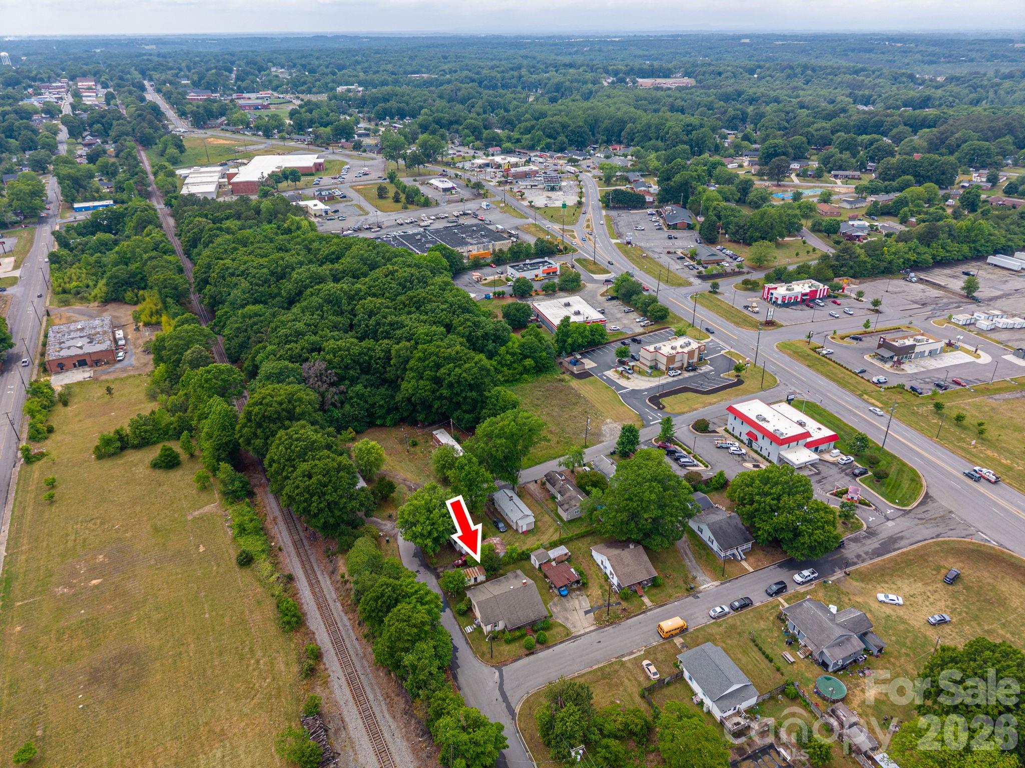 main property photo 33