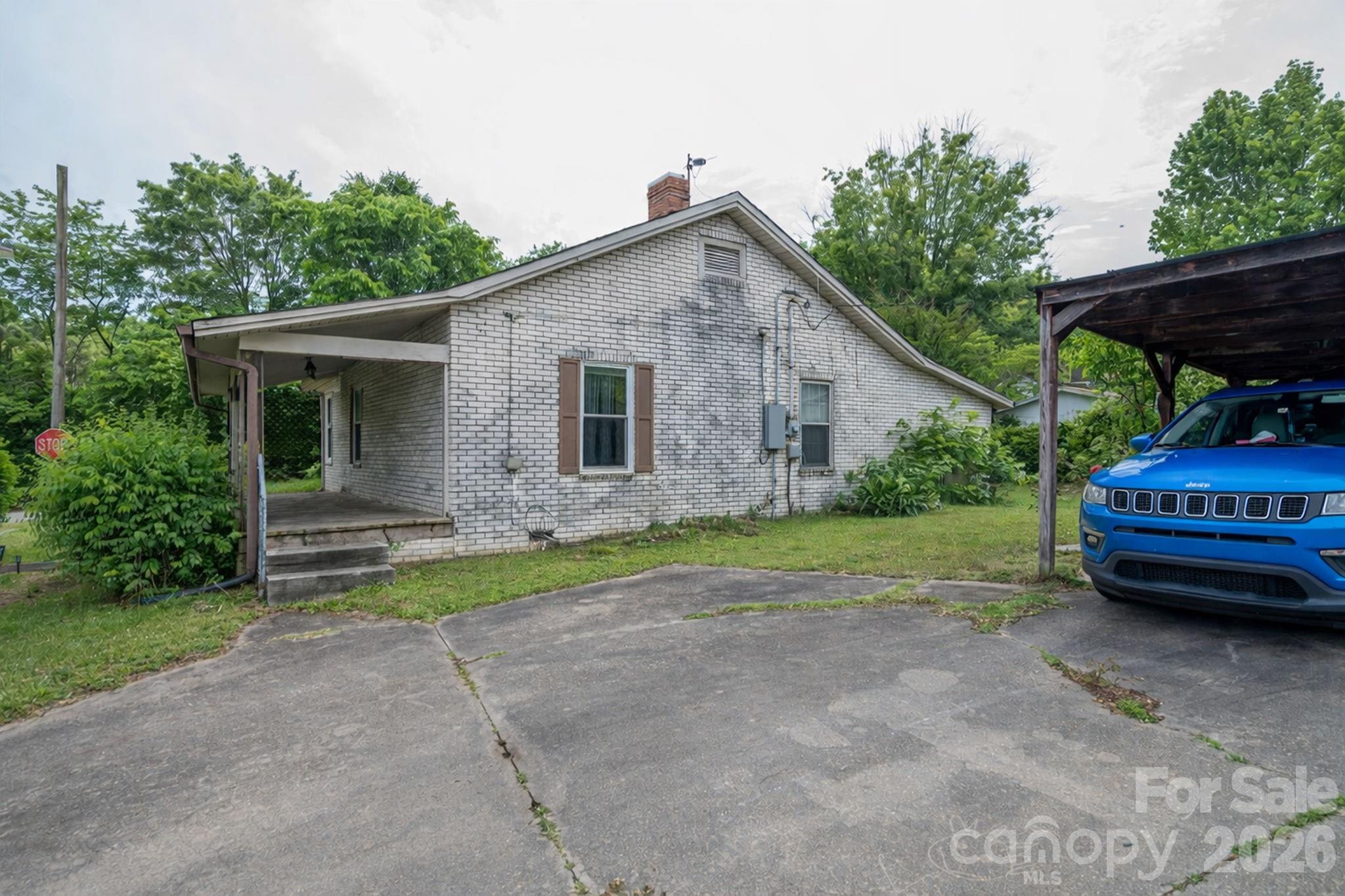main property photo 36