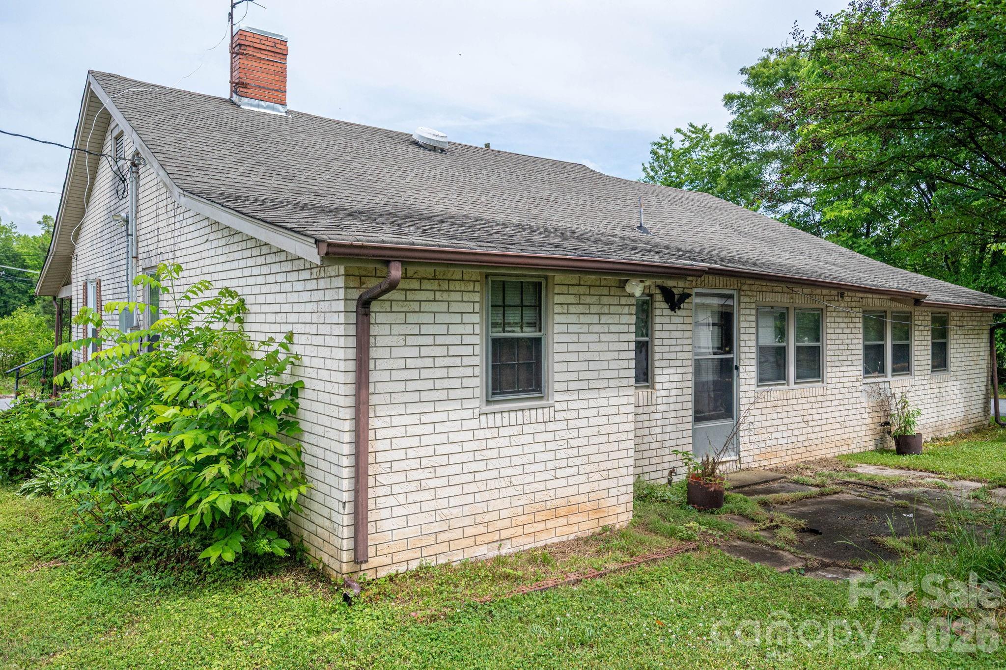 main property photo 41