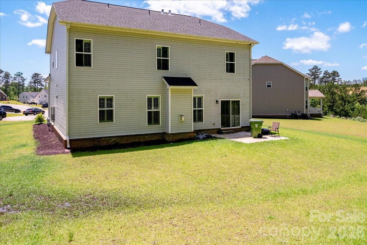 main property photo 26