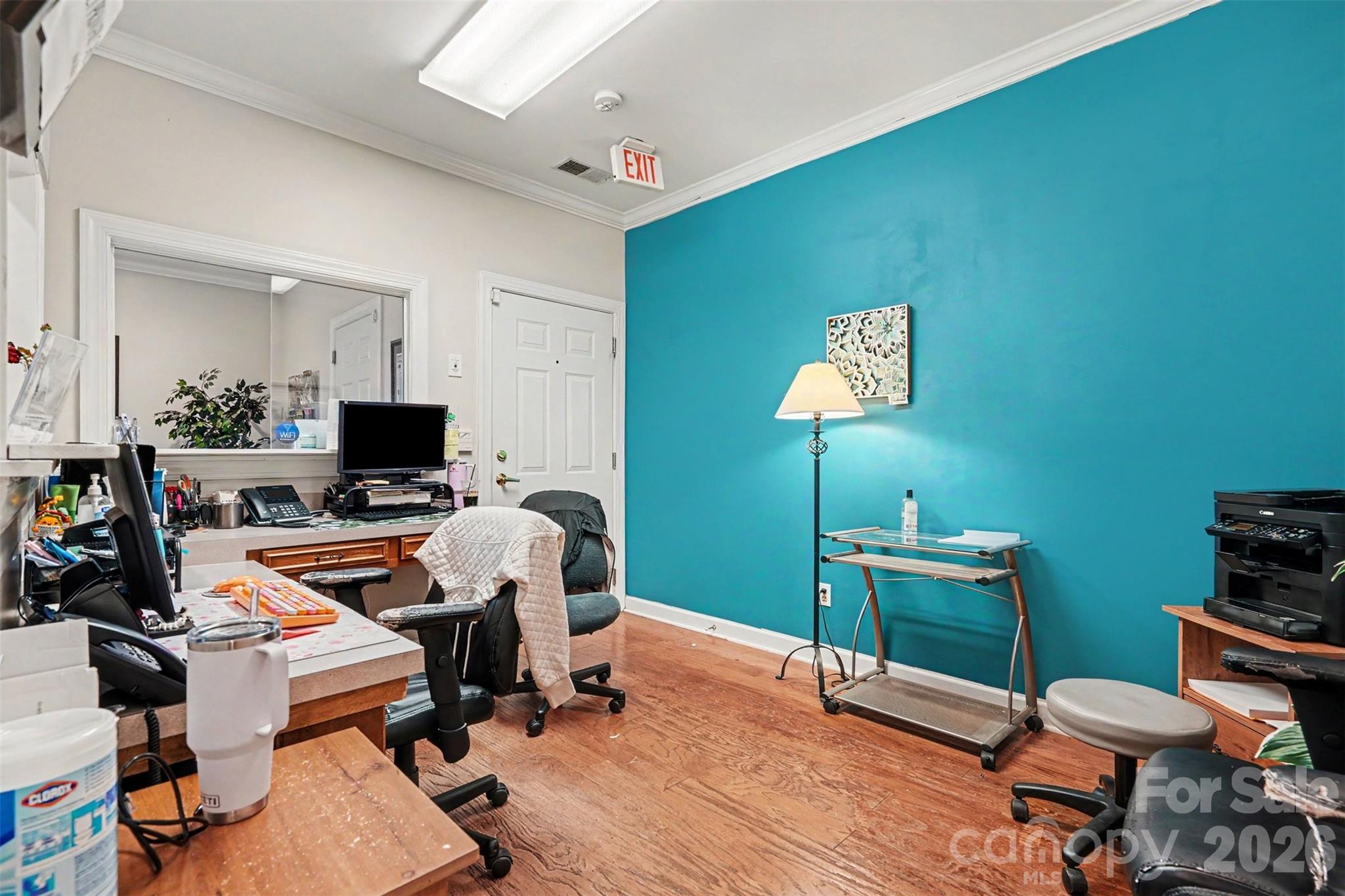 main property photo 13