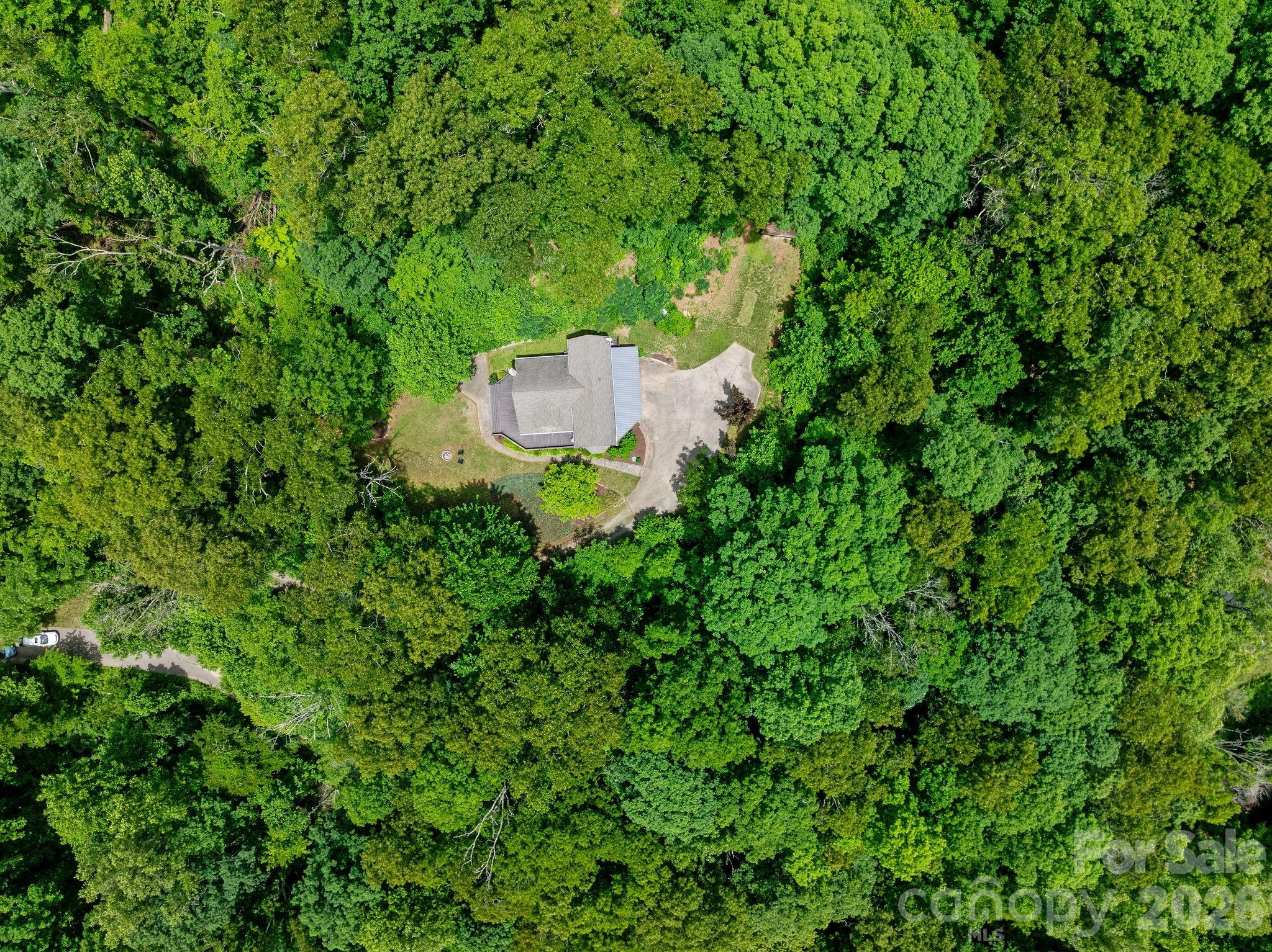 main property photo 40