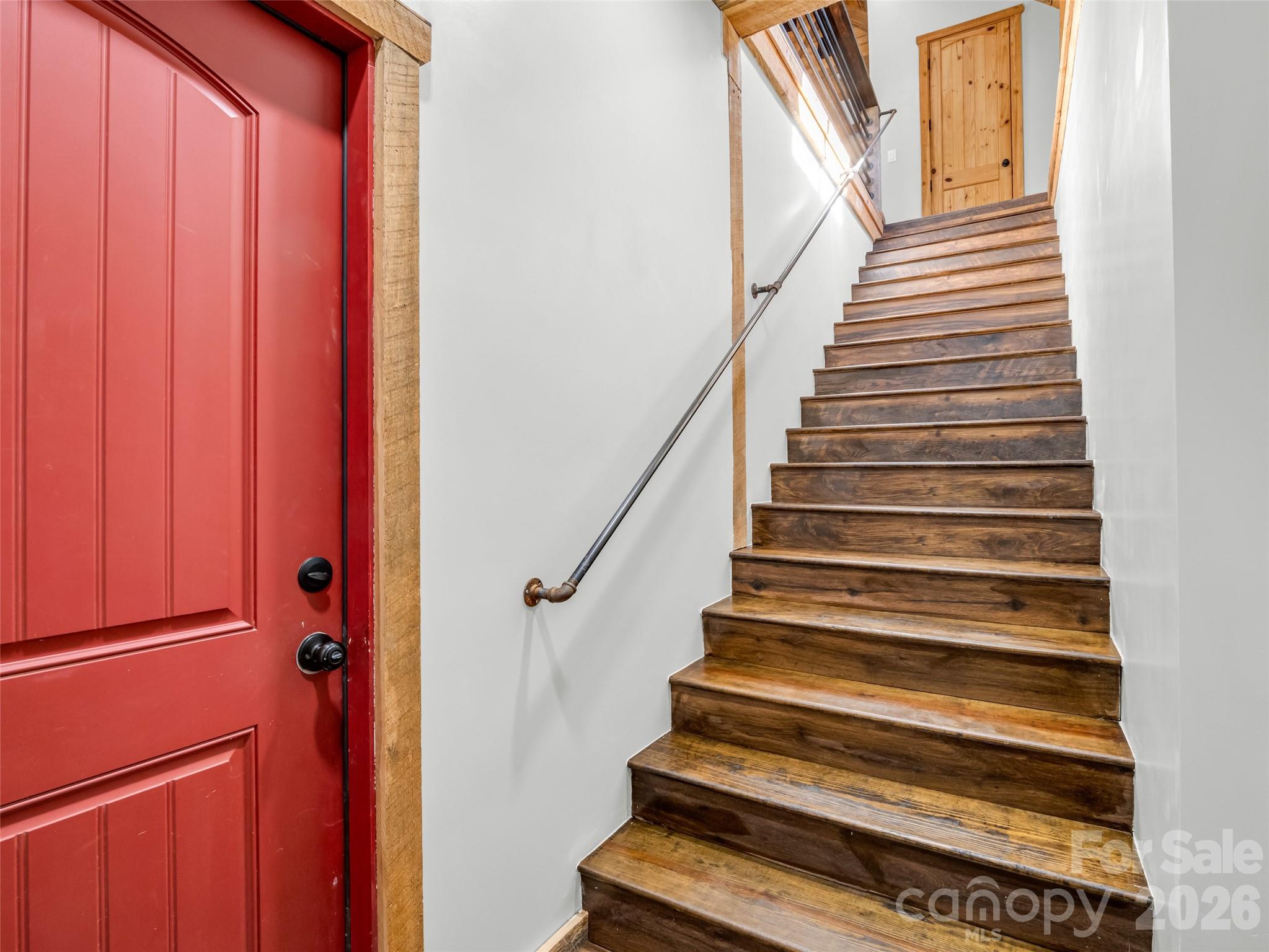 main property photo 14
