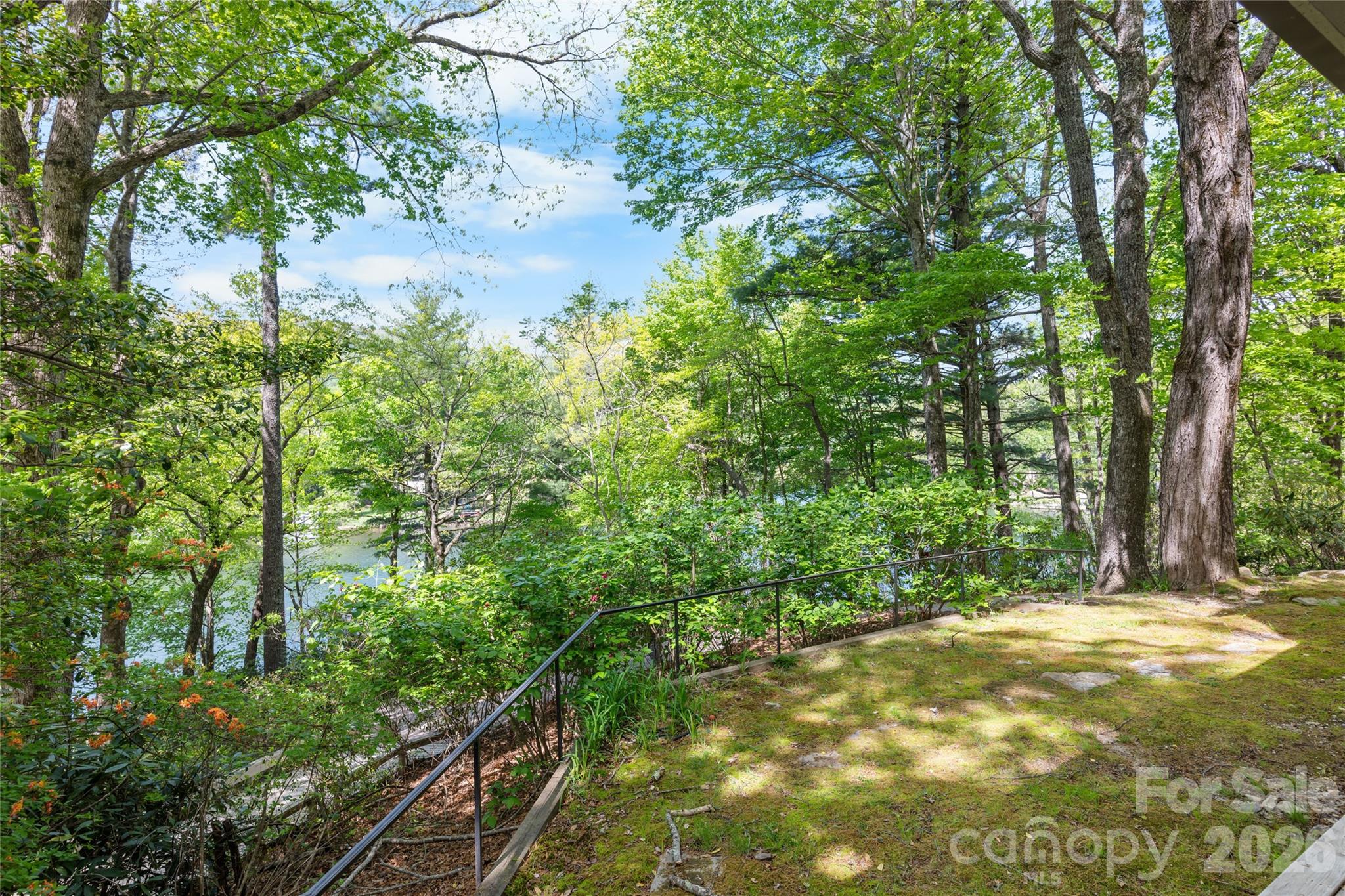 main property photo 30