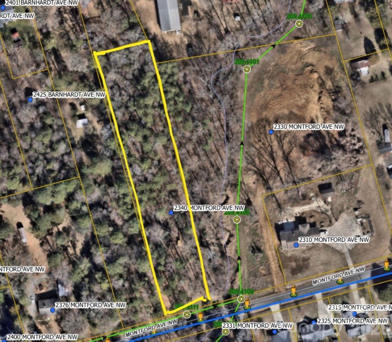 main property photo 10