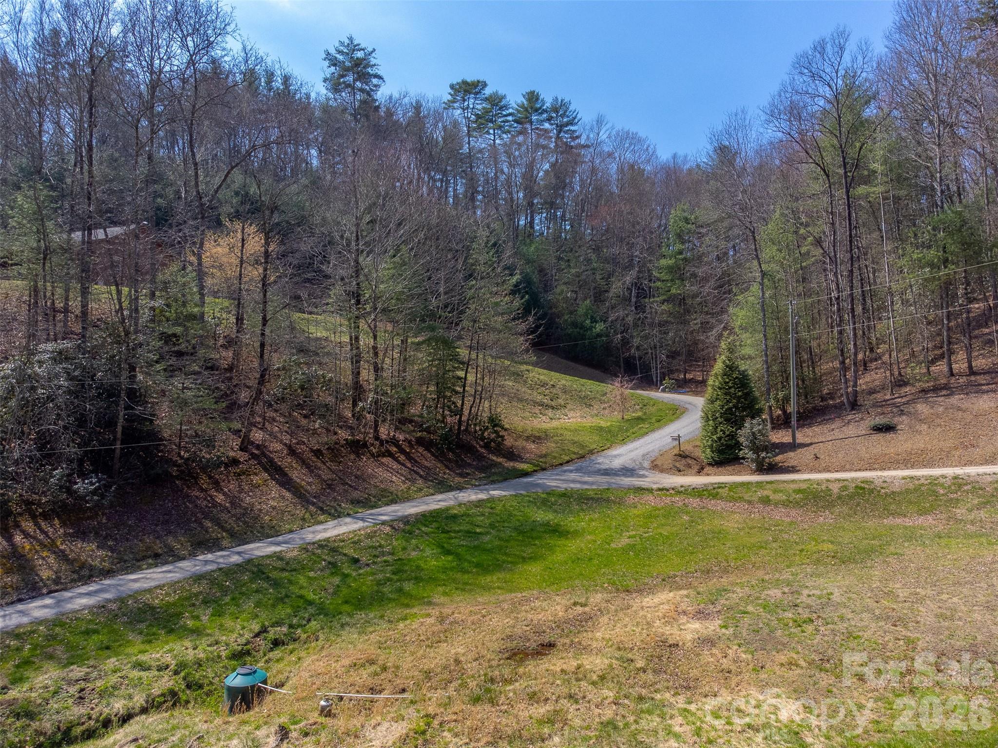 main property photo 41