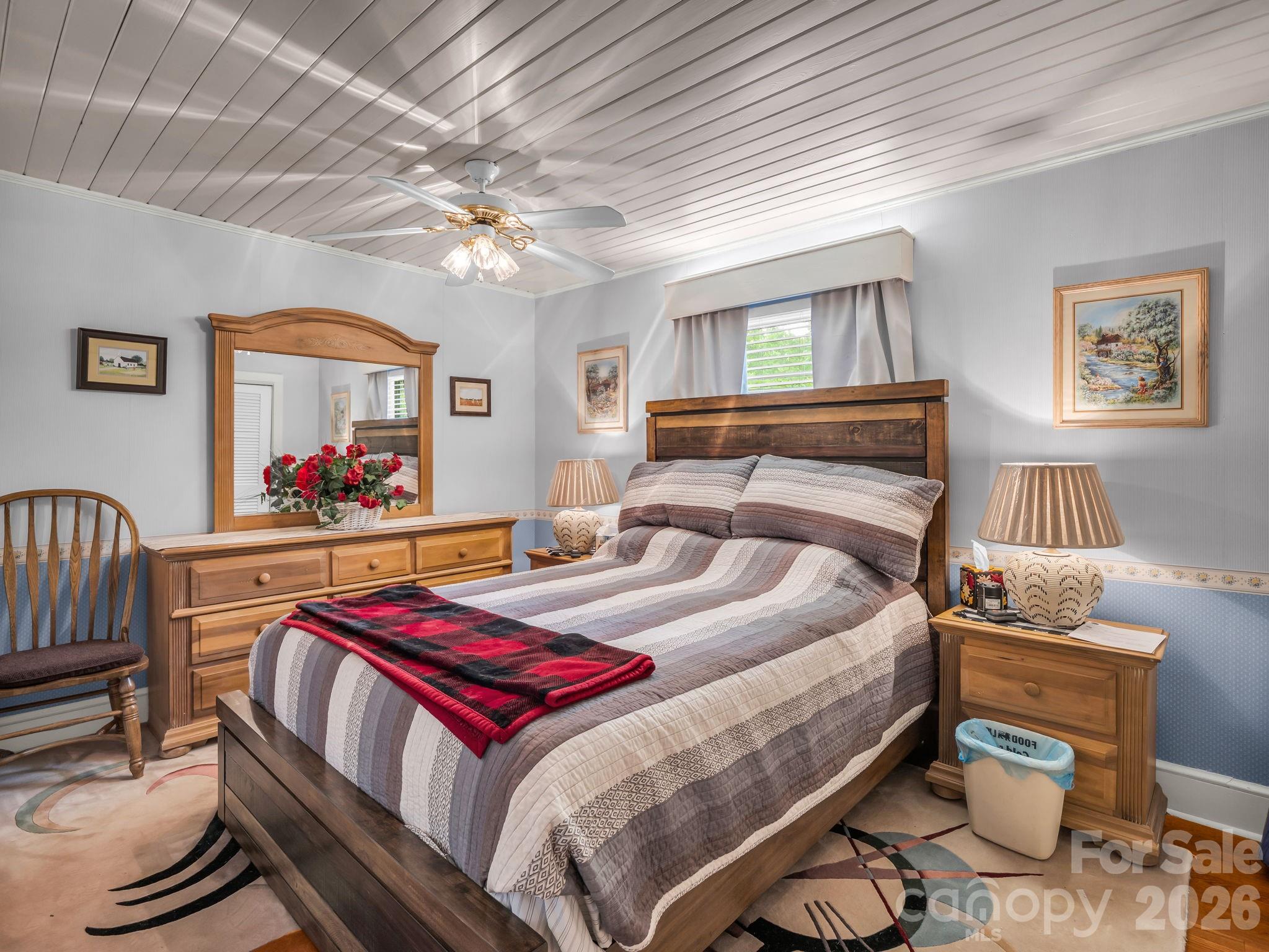 main property photo 18