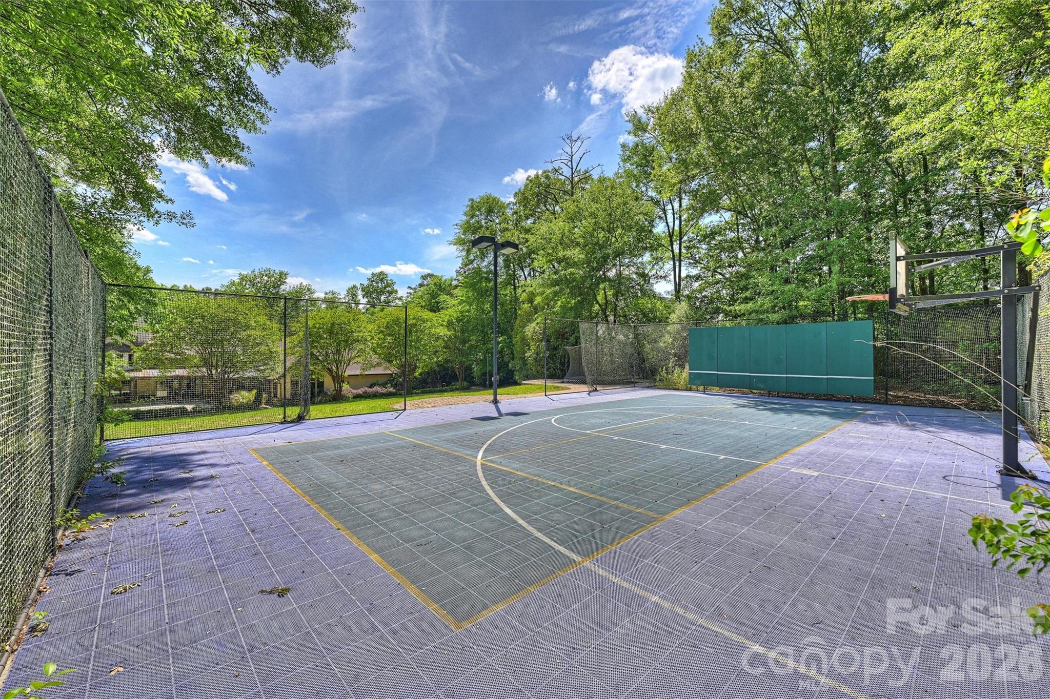 main property photo 39