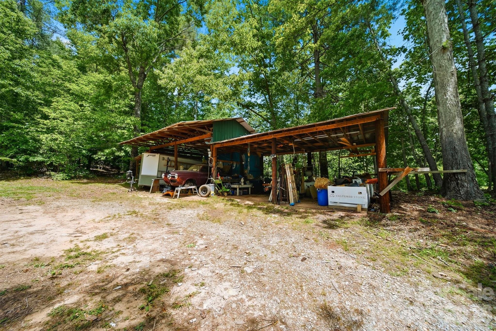 main property photo 36