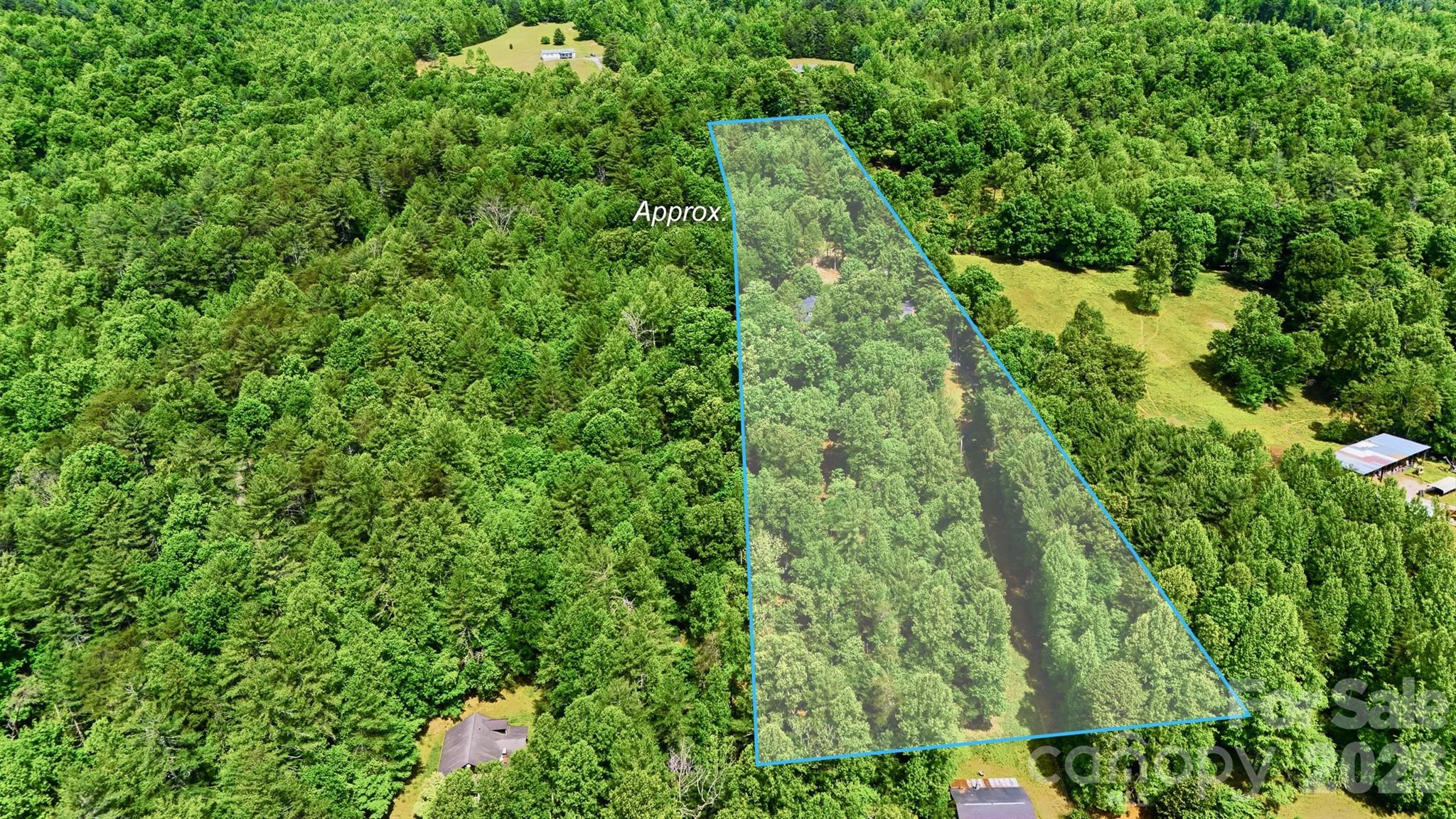 main property photo 41