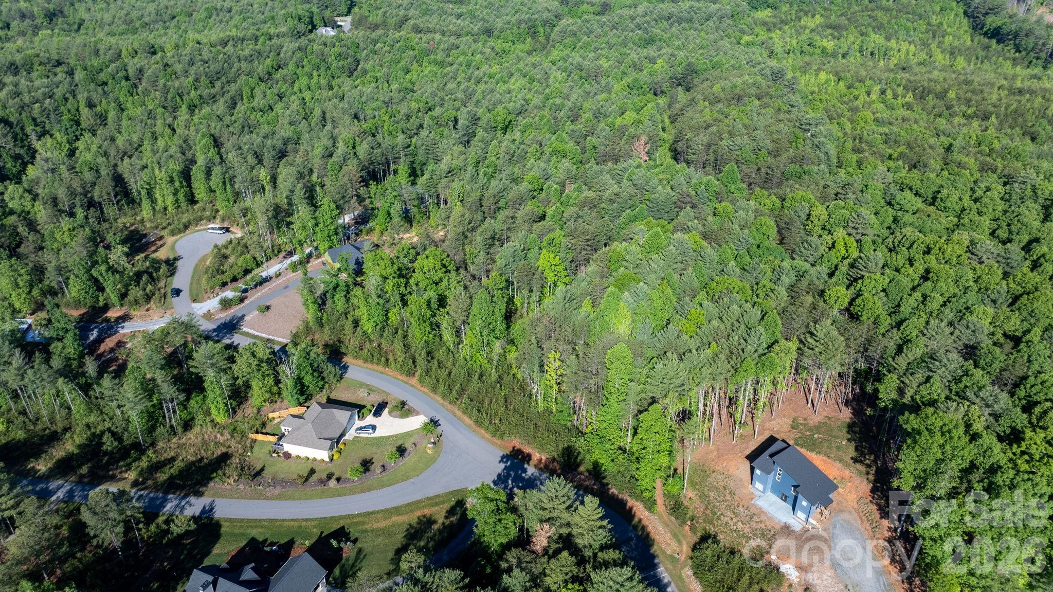 main property photo 17
