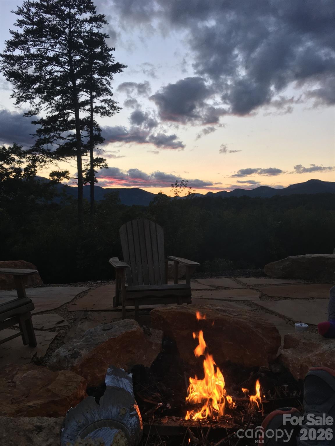 main property photo 28