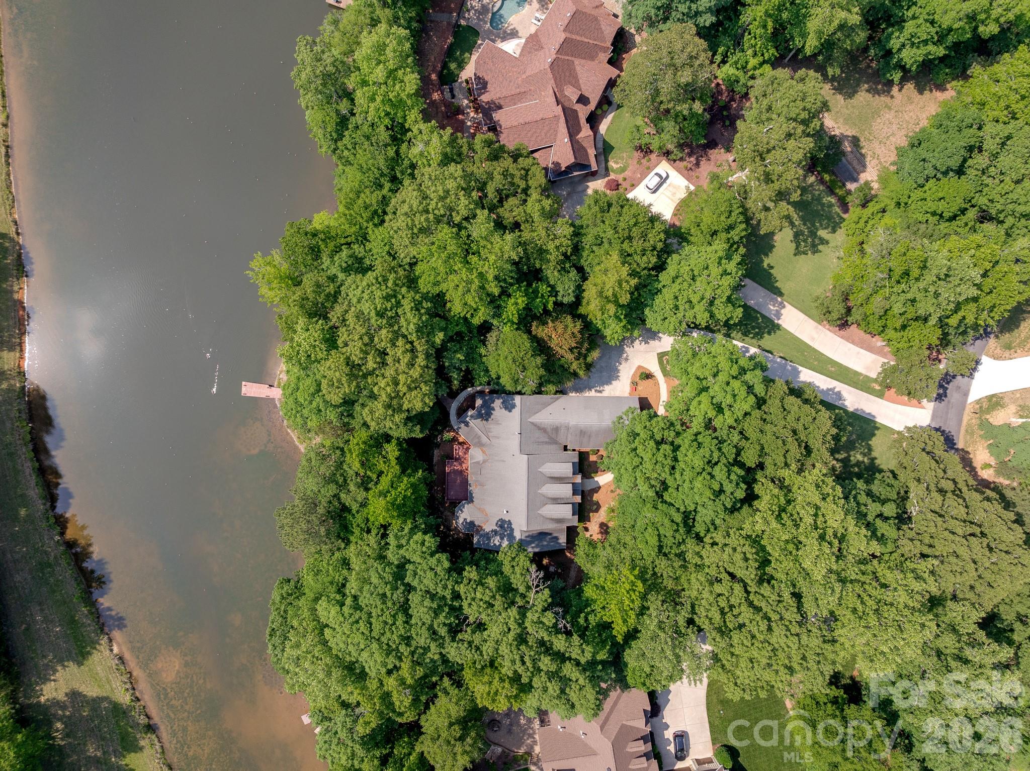 main property photo 38