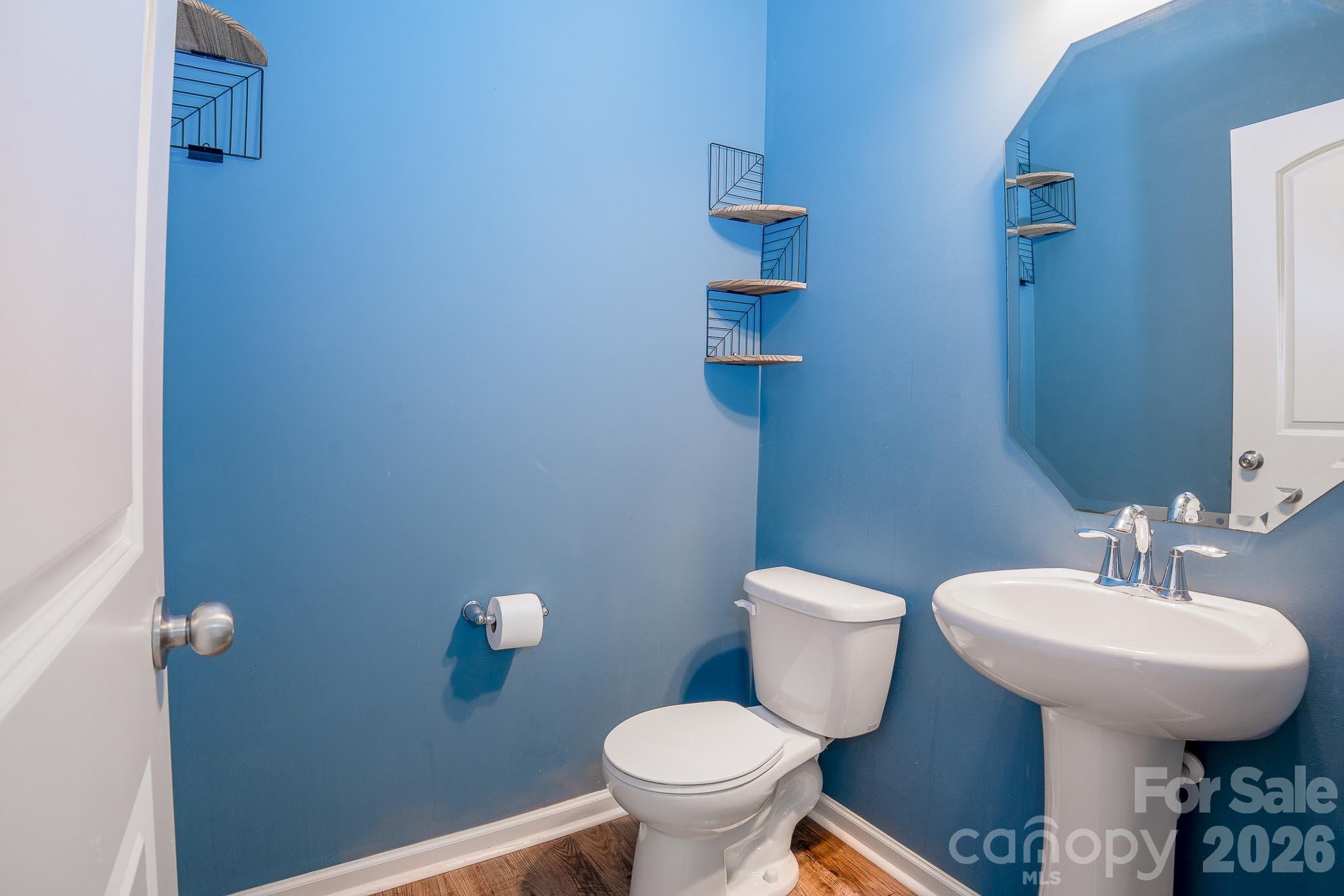 main property photo 17