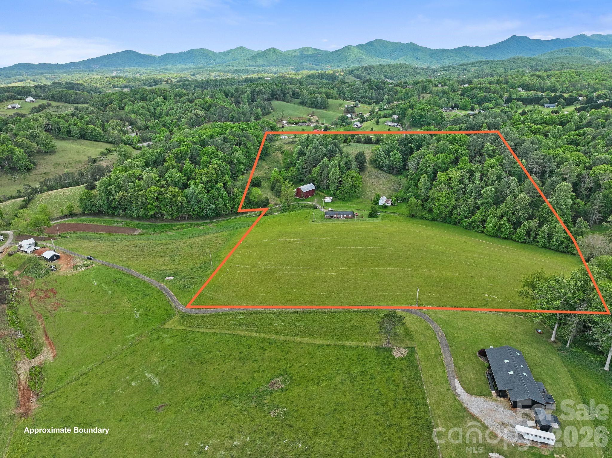 main property photo 9