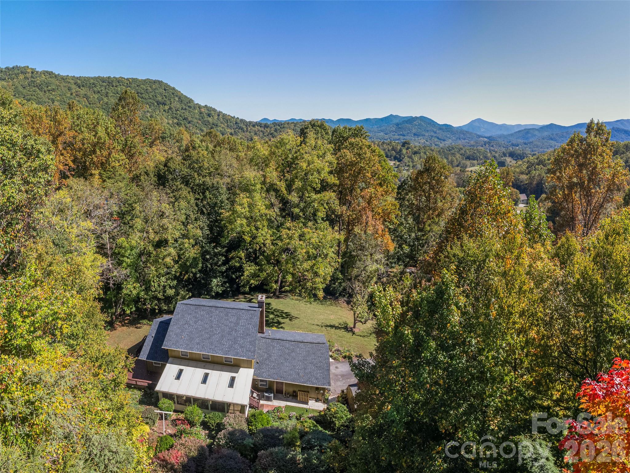 main property photo 40