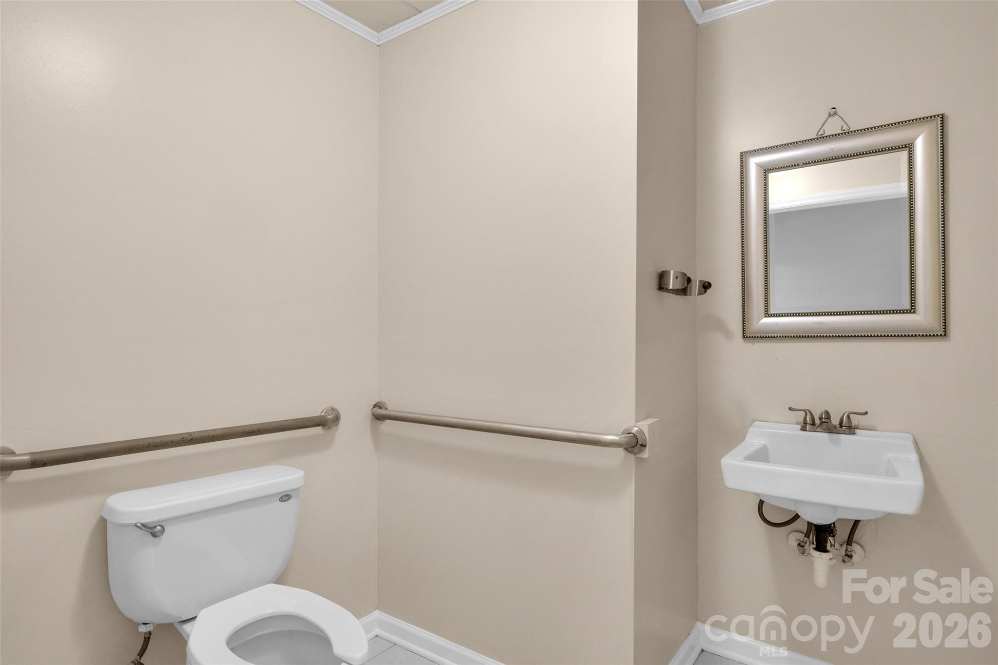 main property photo 15