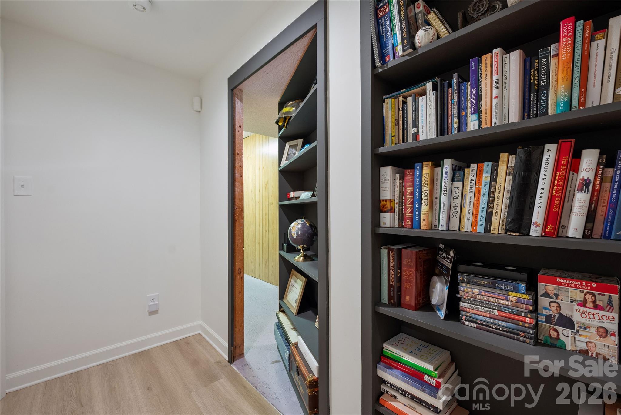main property photo 35