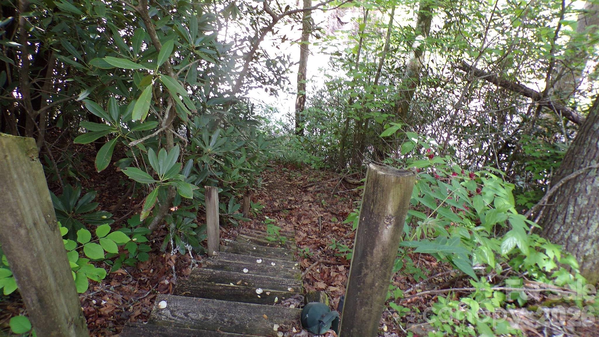 main property photo 18