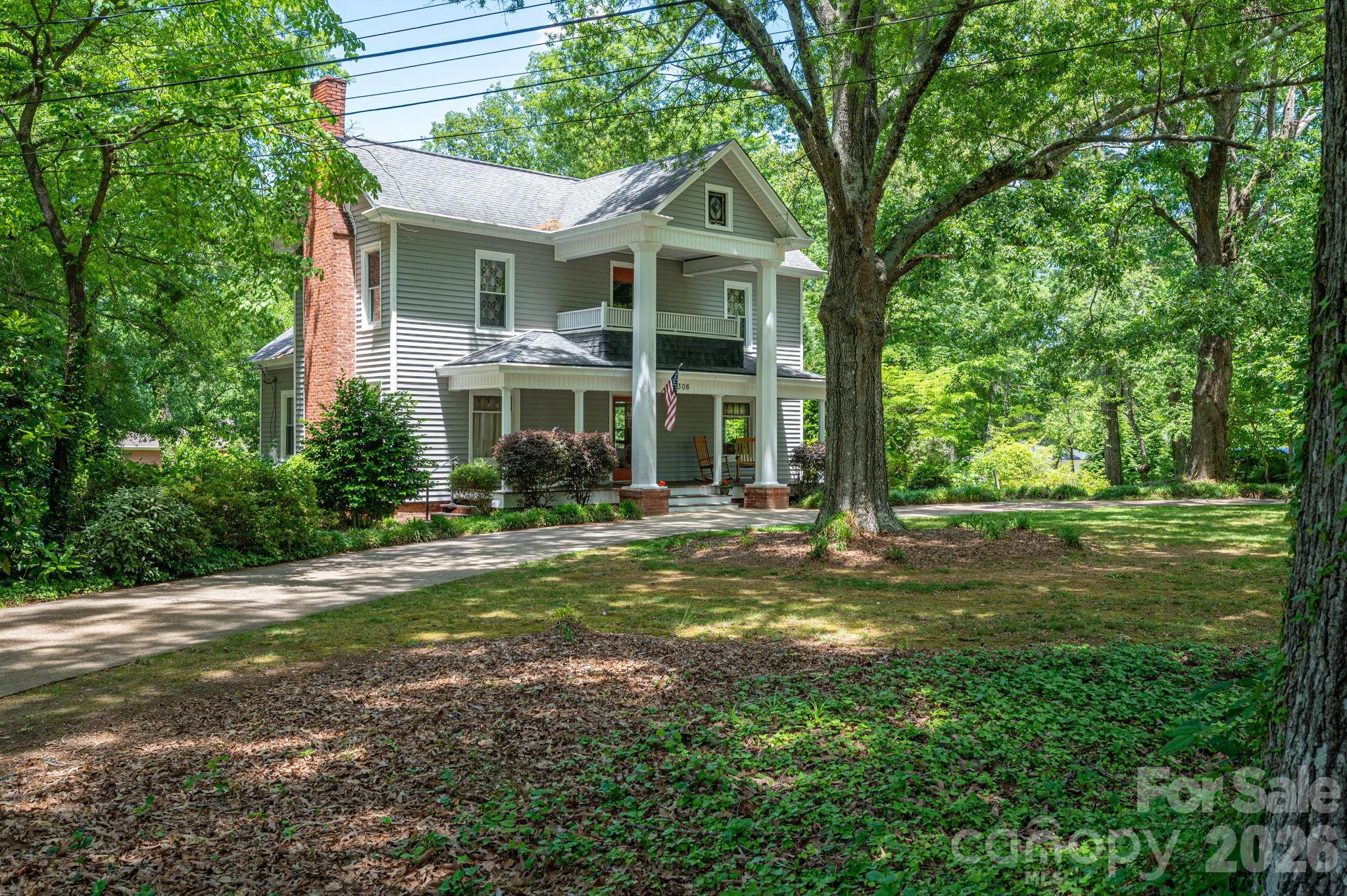 main property photo 41