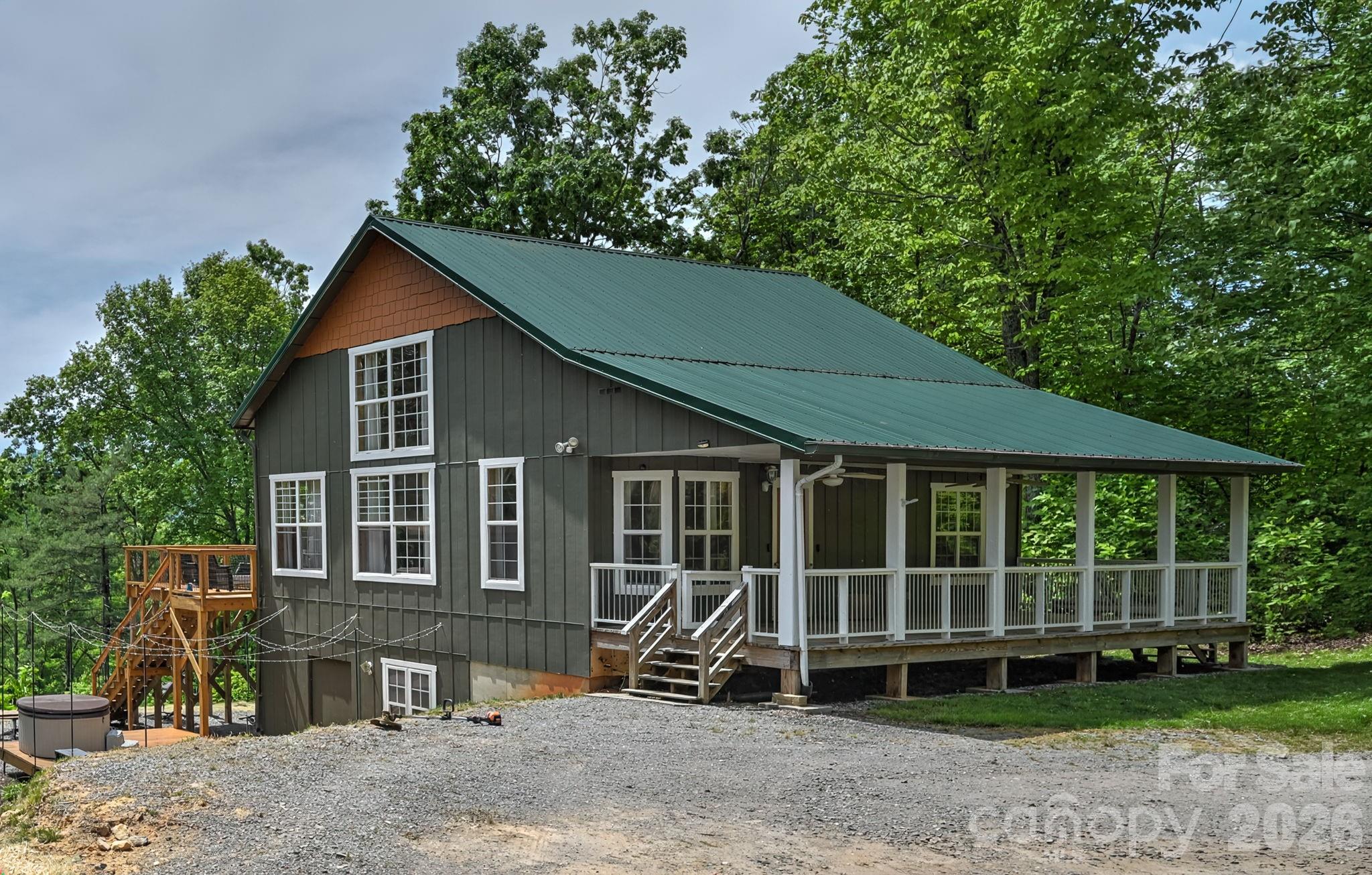 main property photo 14