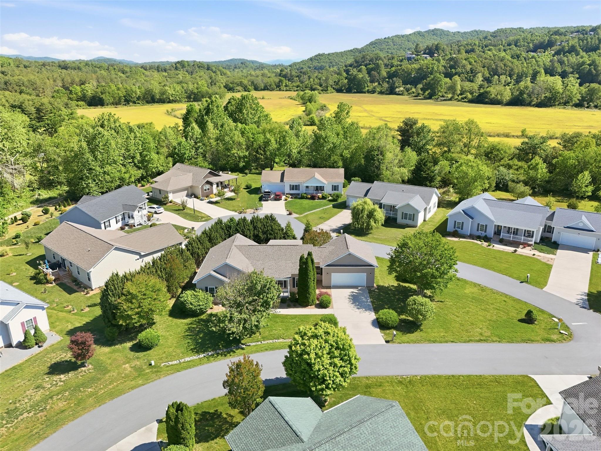 main property photo 39