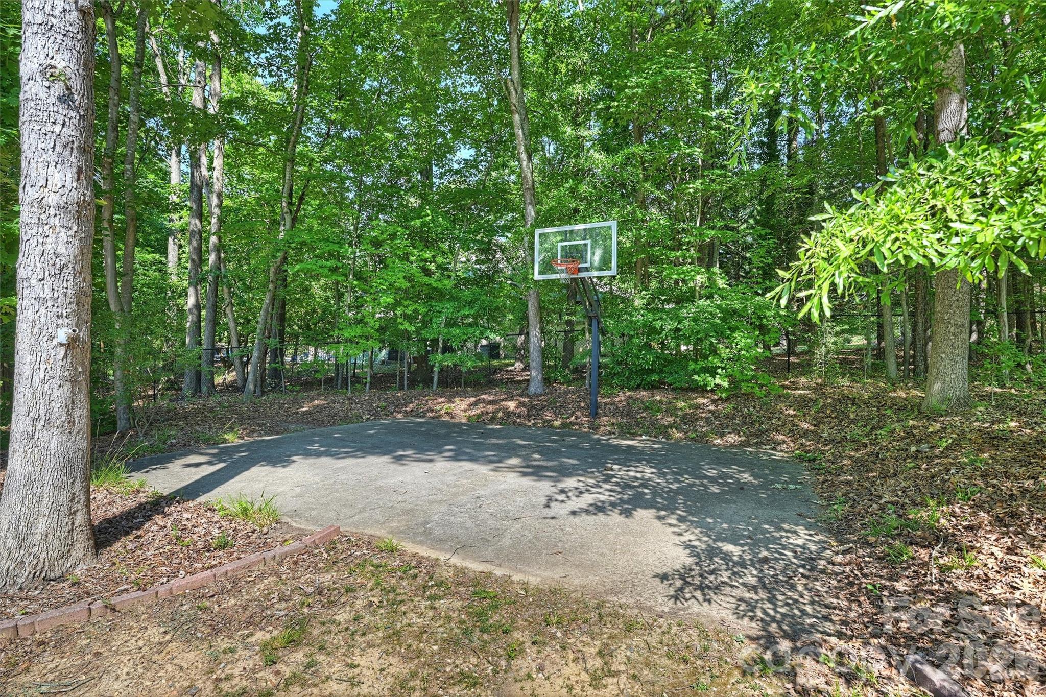 main property photo 43