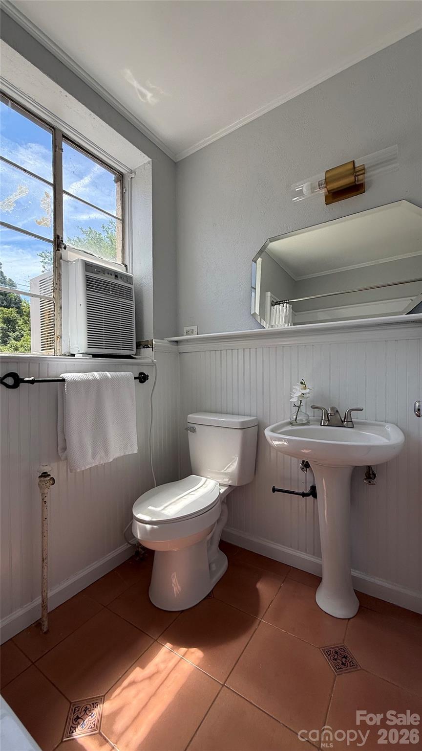 main property photo 8